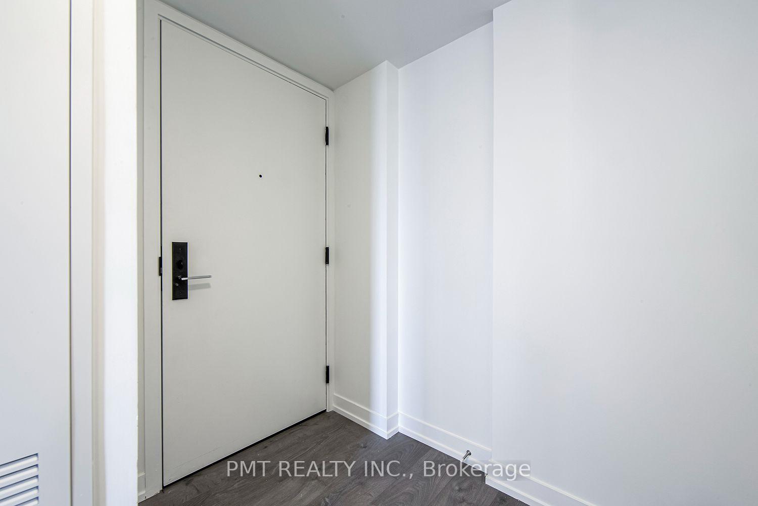 Photo 15 of Unit 709, 270 Dufferin Street, Toronto, South Parkdale — HOMEH