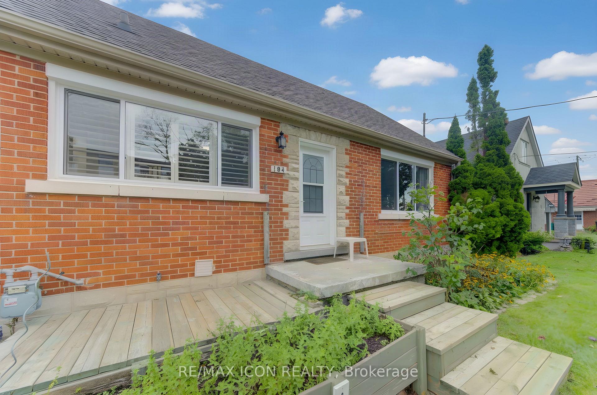 Photo 2 of 104 Mausser Avenue, Kitchener, Southdale — HOMEH