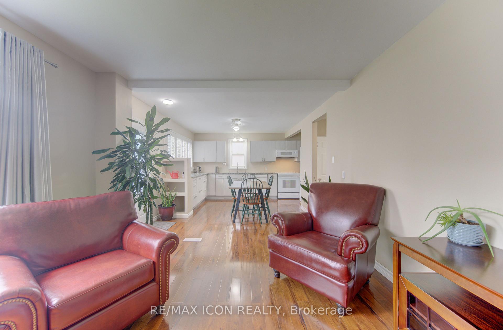 Photo 15 of 104 Mausser Avenue, Kitchener, Southdale — HOMEH