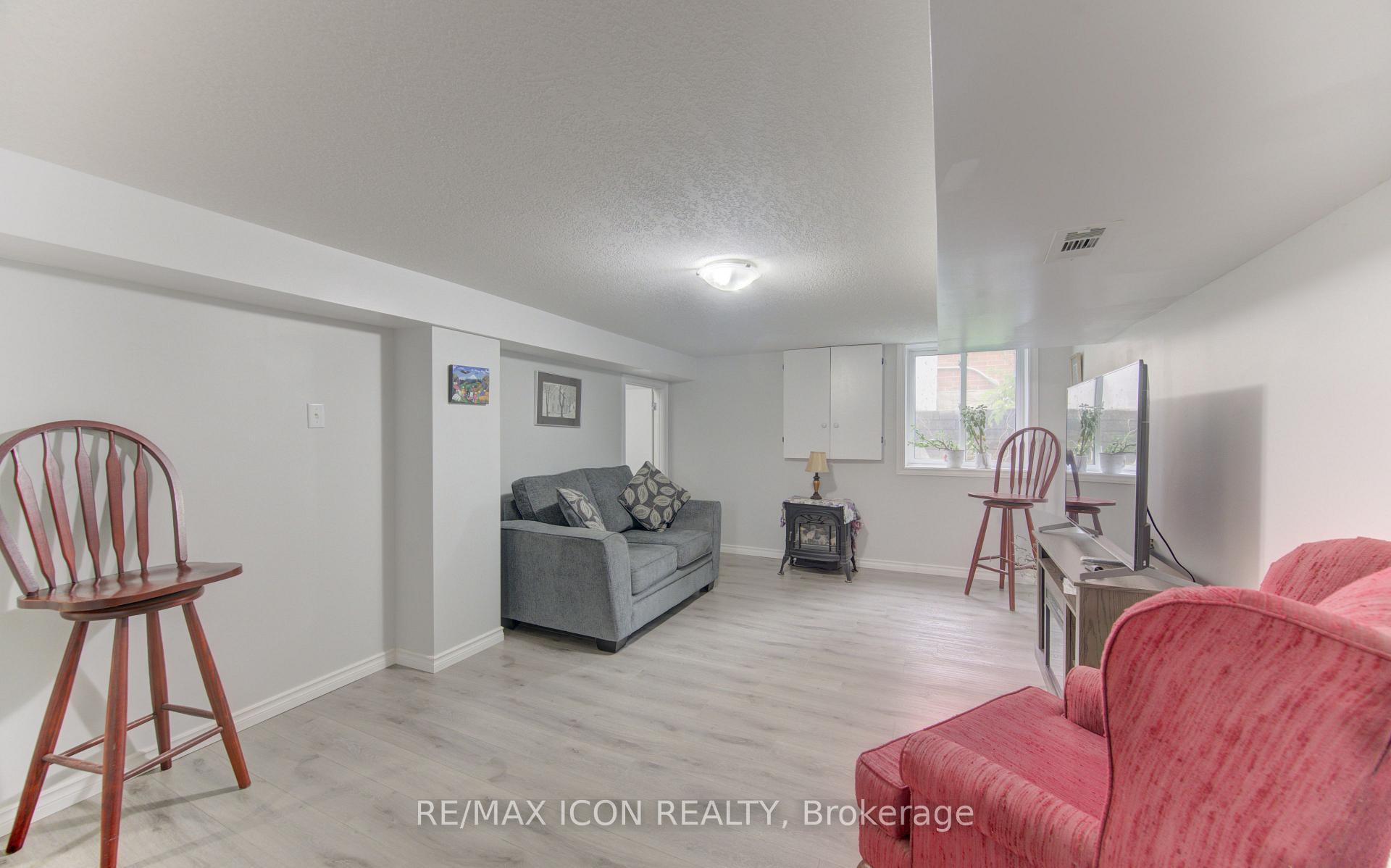 Photo 36 of 104 Mausser Avenue, Kitchener, Southdale — HOMEH
