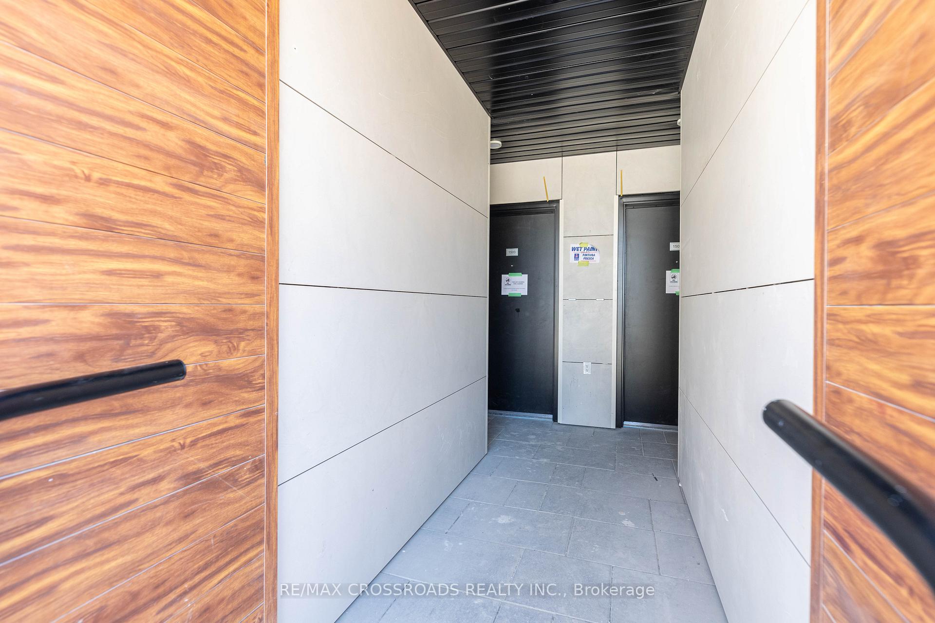 Photo 3 of Unit 1503, 11 David Eyer Road, Richmond Hill, Rural Richmond Hill — HOMEH