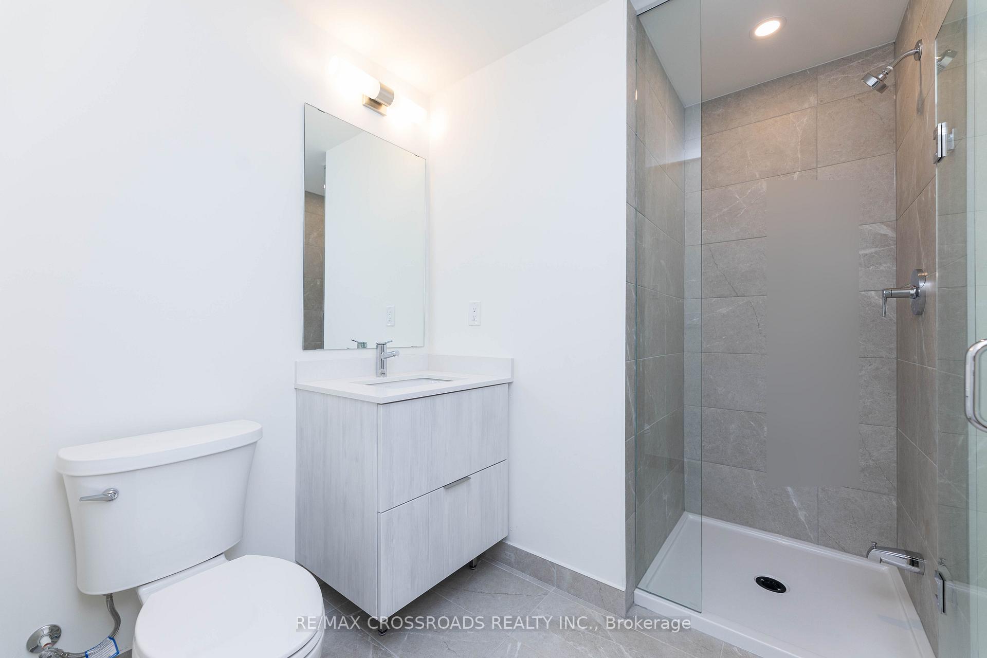 Photo 17 of Unit 1503, 11 David Eyer Road, Richmond Hill, Rural Richmond Hill — HOMEH
