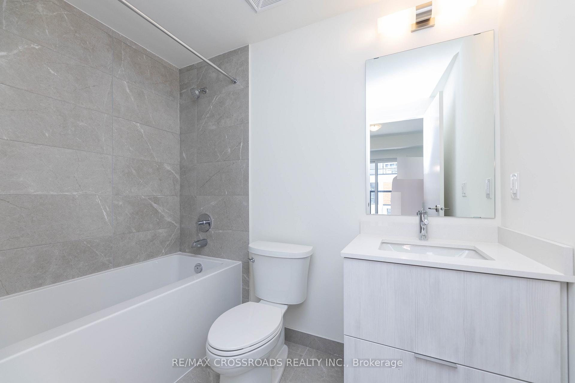 Photo 21 of Unit 1503, 11 David Eyer Road, Richmond Hill, Rural Richmond Hill — HOMEH