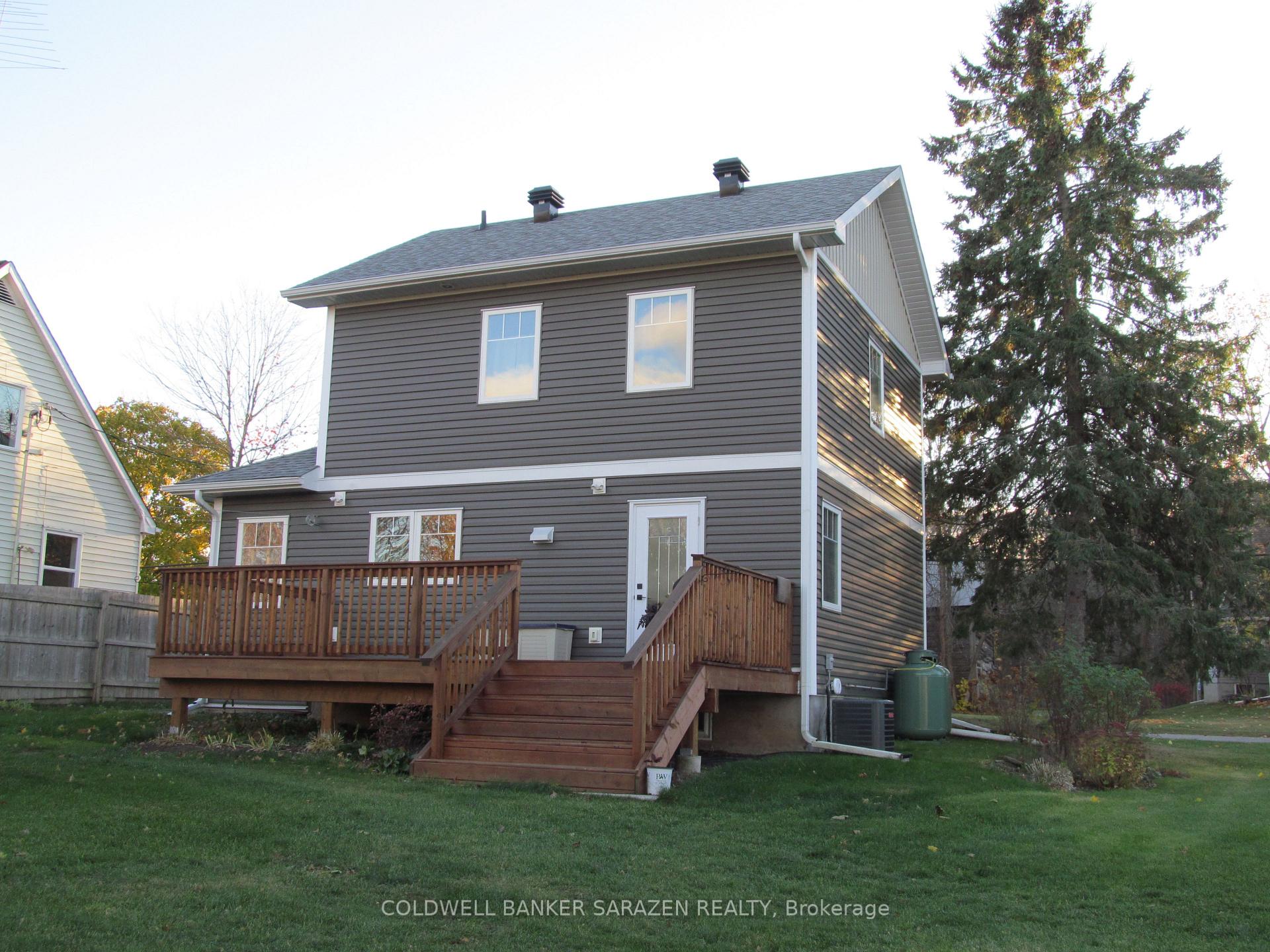 Photo 4 of 20 Burnstown Road, McNab/Braeside, Mcnab/Braeside Twps — HOMEH