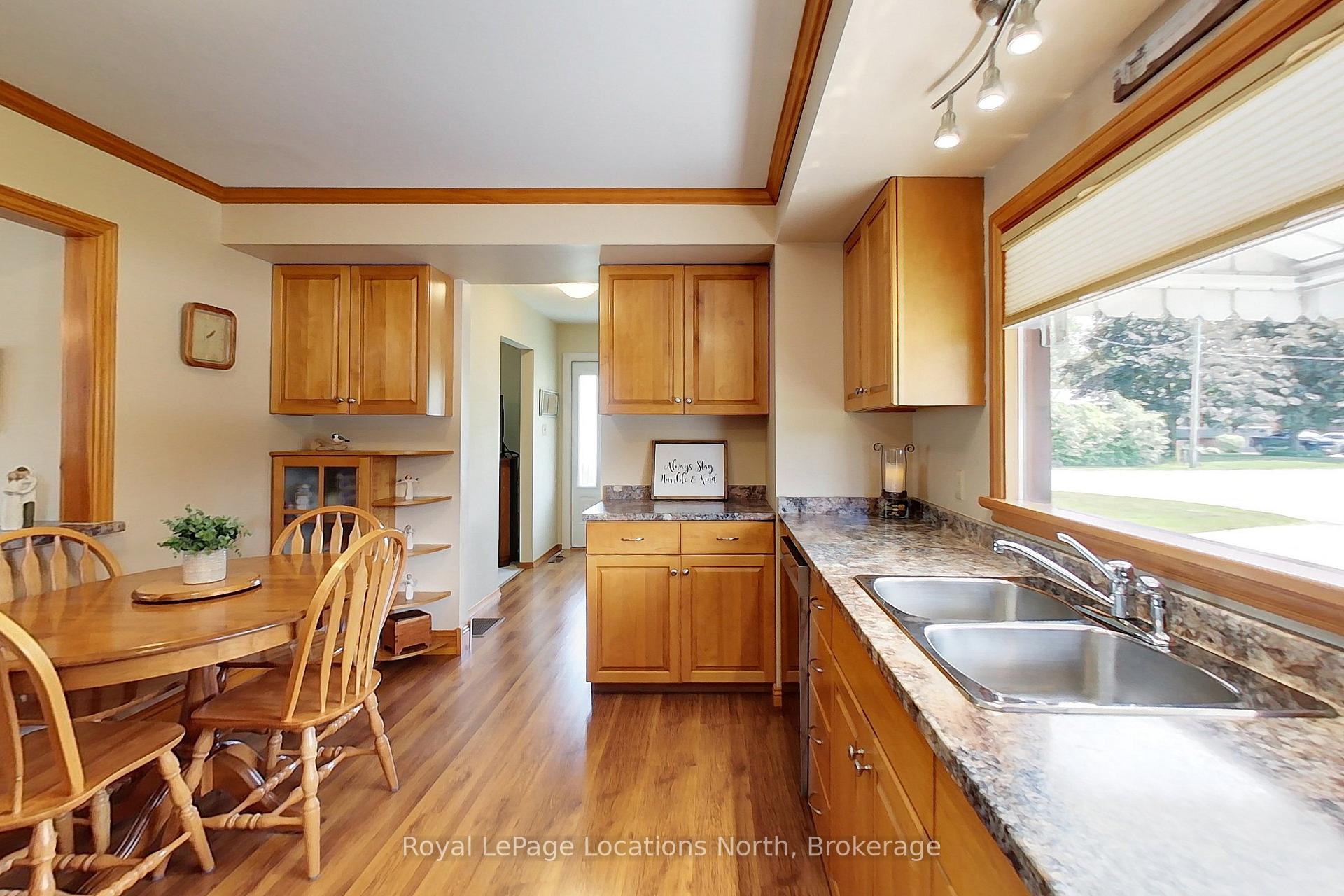 Photo 15 of 58 Union Street, Meaford — HOMEH