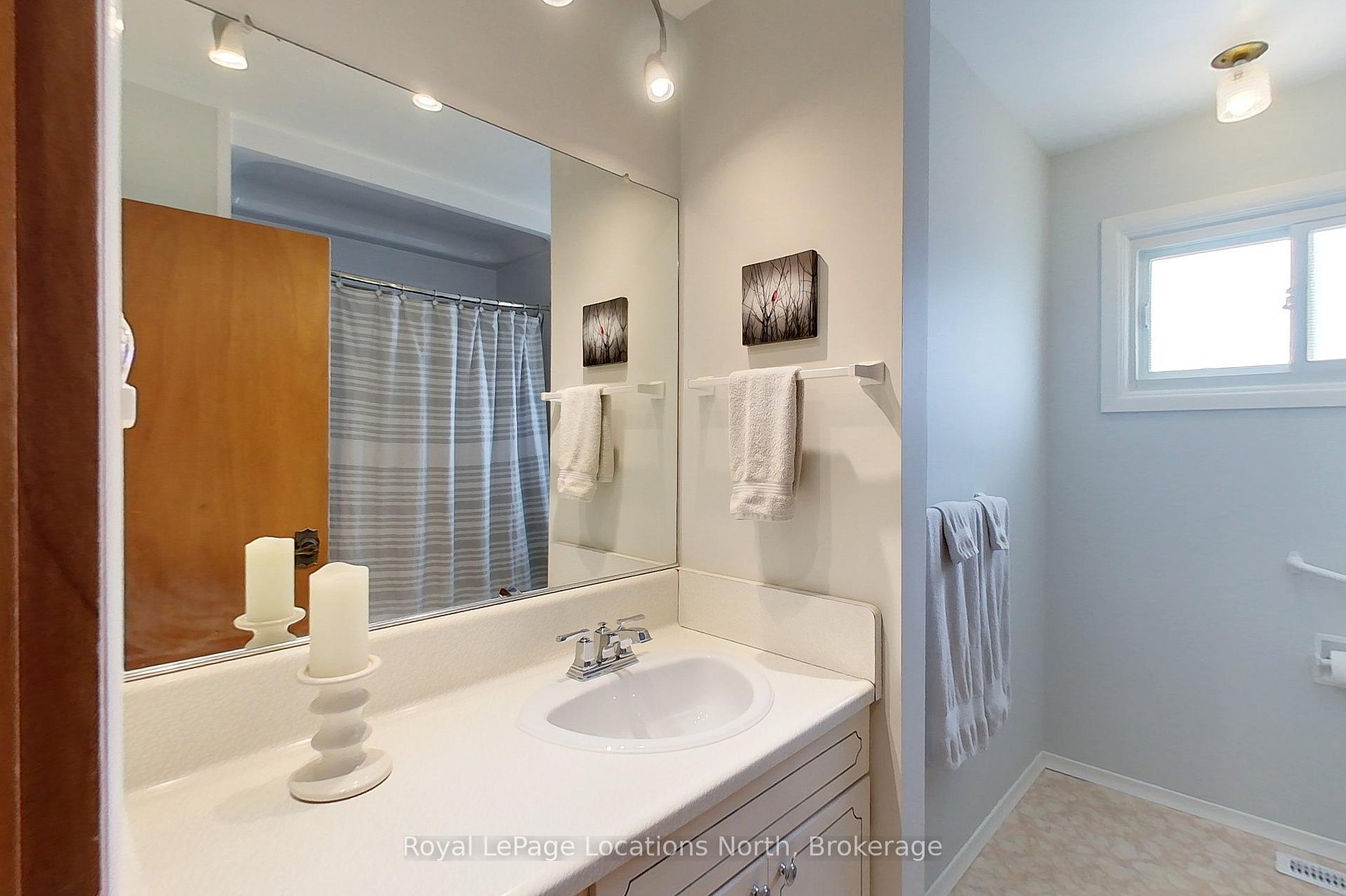 Photo 22 of 58 Union Street, Meaford — HOMEH