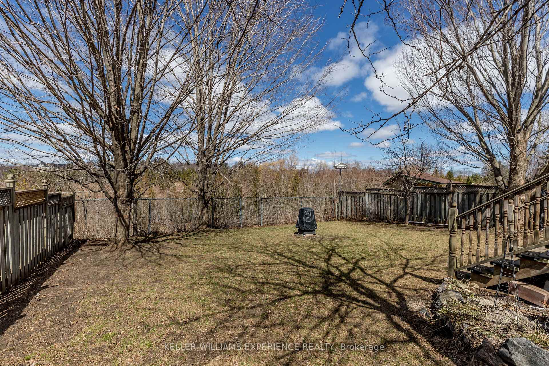 Photo 31 of 38 Bishop Drive, Barrie, Ardagh — HOMEH