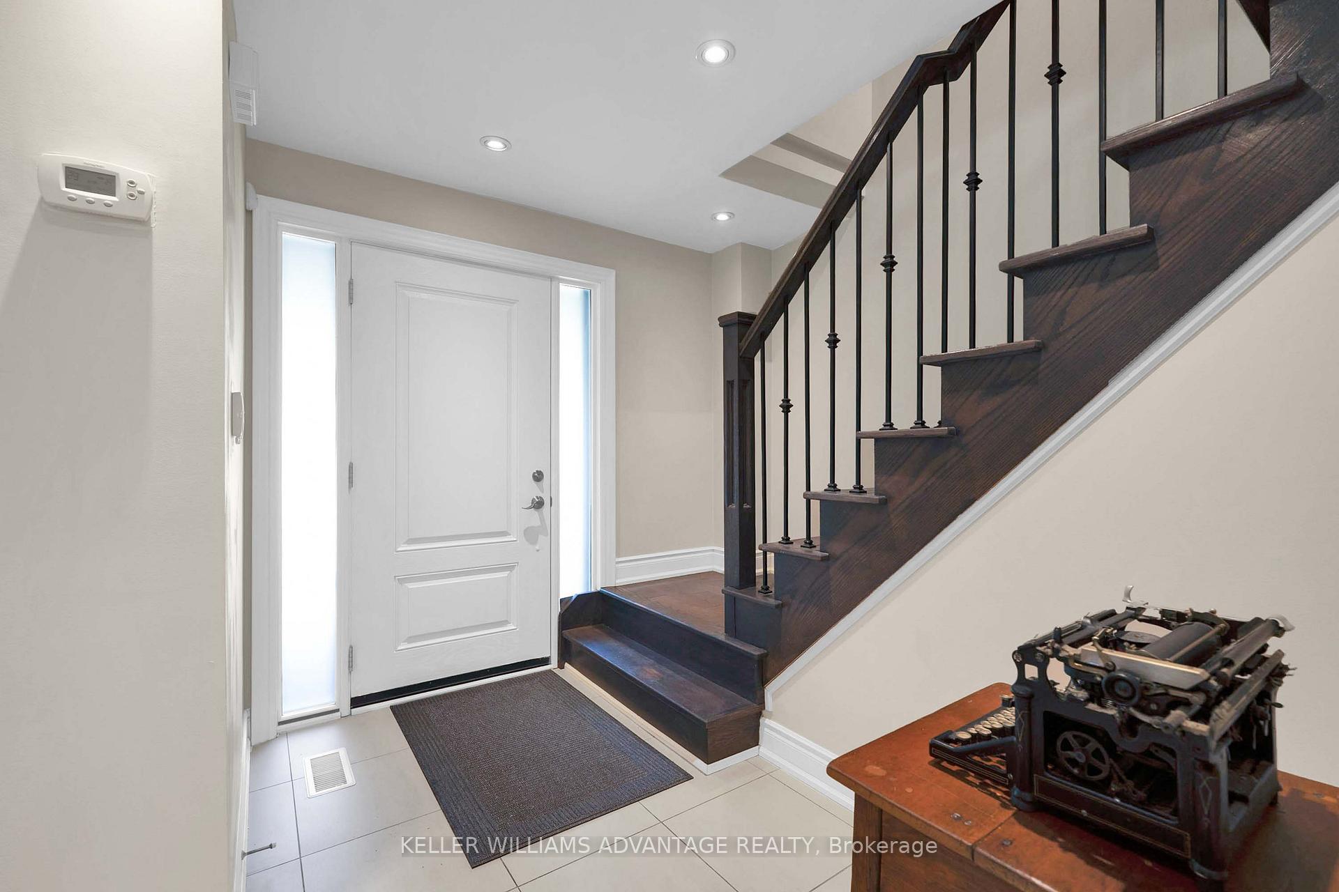 Photo 4 of 108 Roseview Avenue, Richmond Hill, Crosby — HOMEH