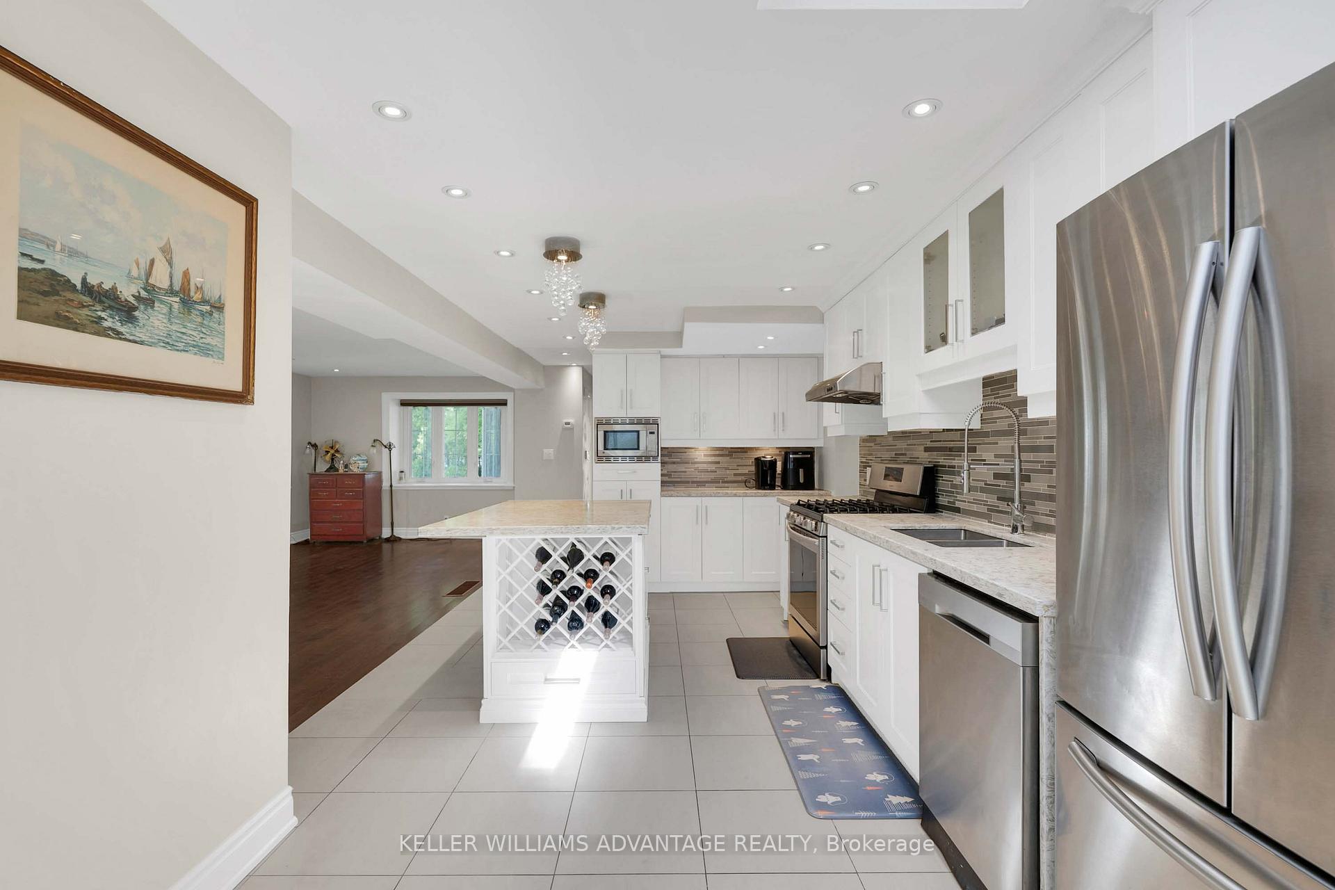 Photo 10 of 108 Roseview Avenue, Richmond Hill, Crosby — HOMEH