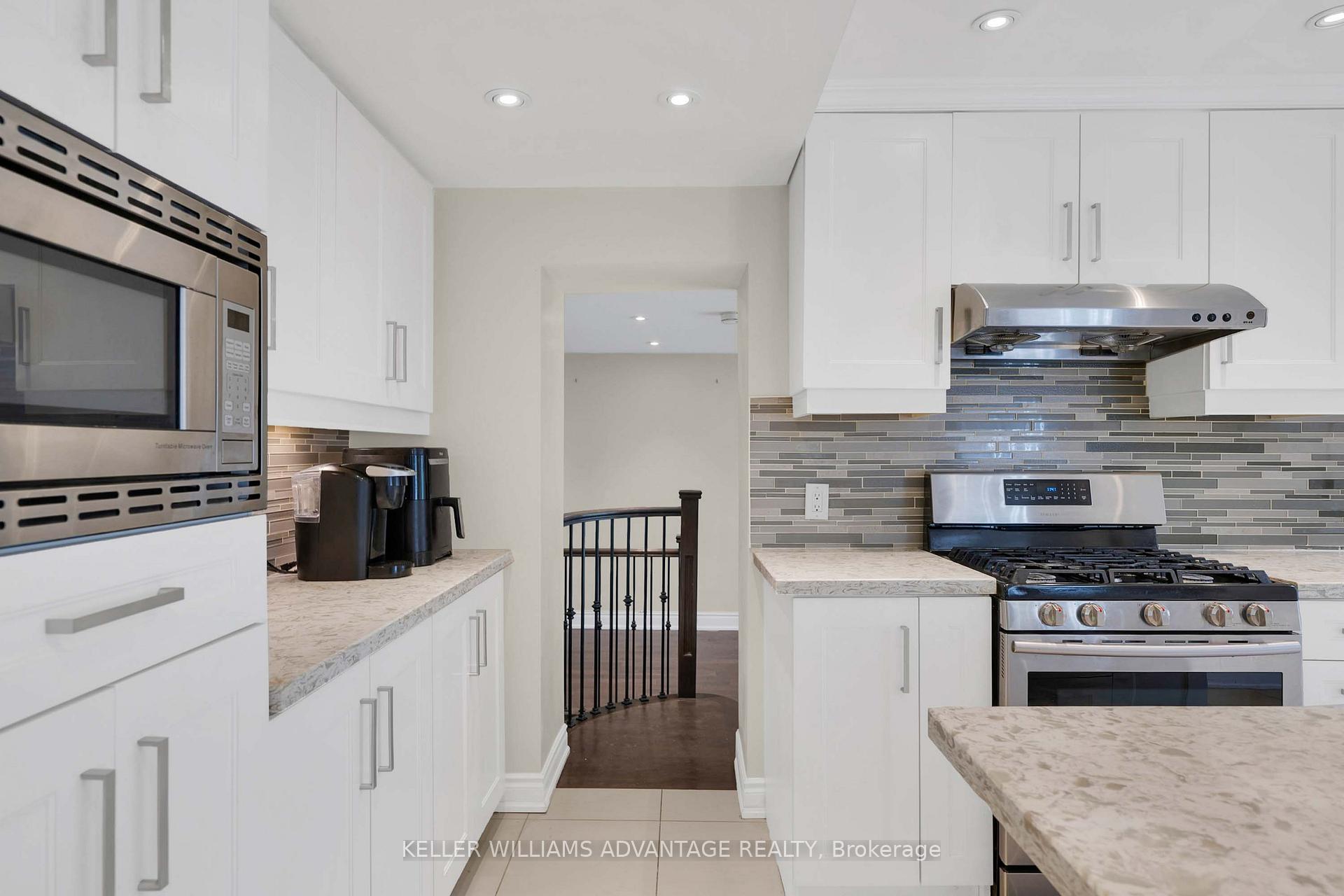 Photo 14 of 108 Roseview Avenue, Richmond Hill, Crosby — HOMEH
