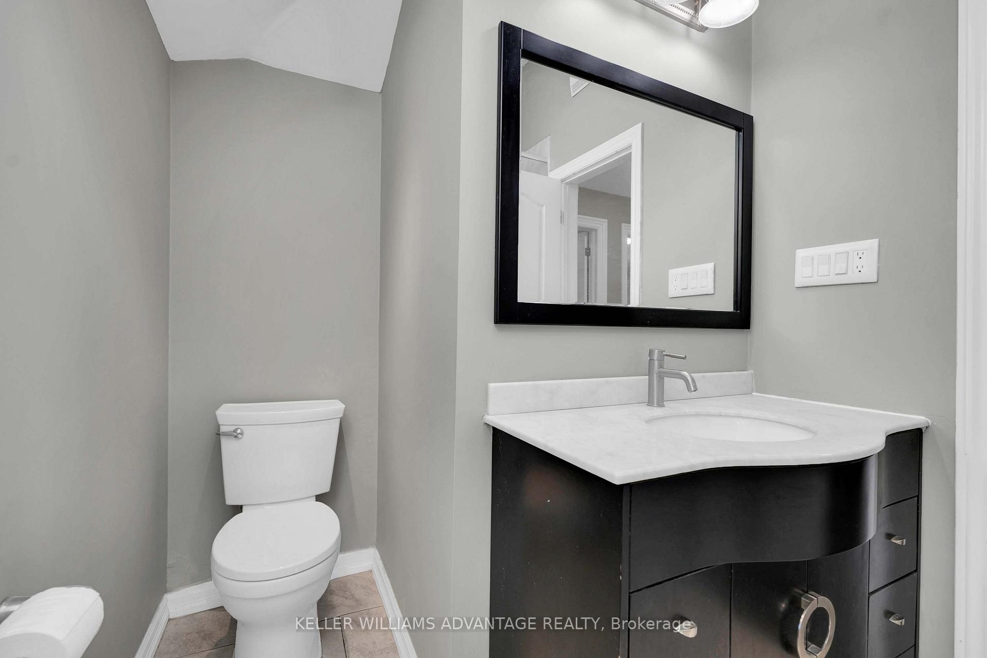 Photo 33 of 108 Roseview Avenue, Richmond Hill, Crosby — HOMEH
