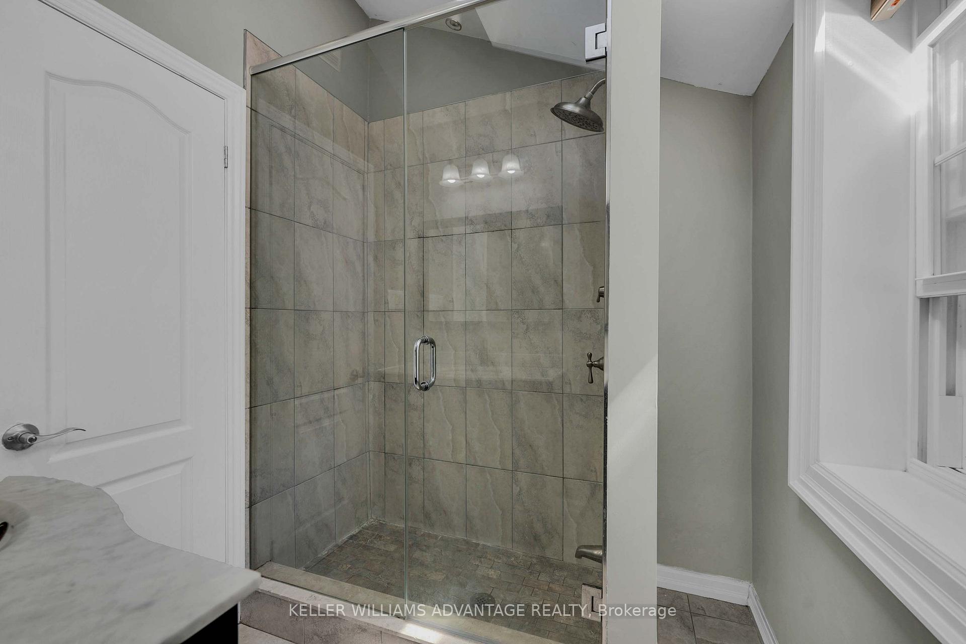 Photo 34 of 108 Roseview Avenue, Richmond Hill, Crosby — HOMEH