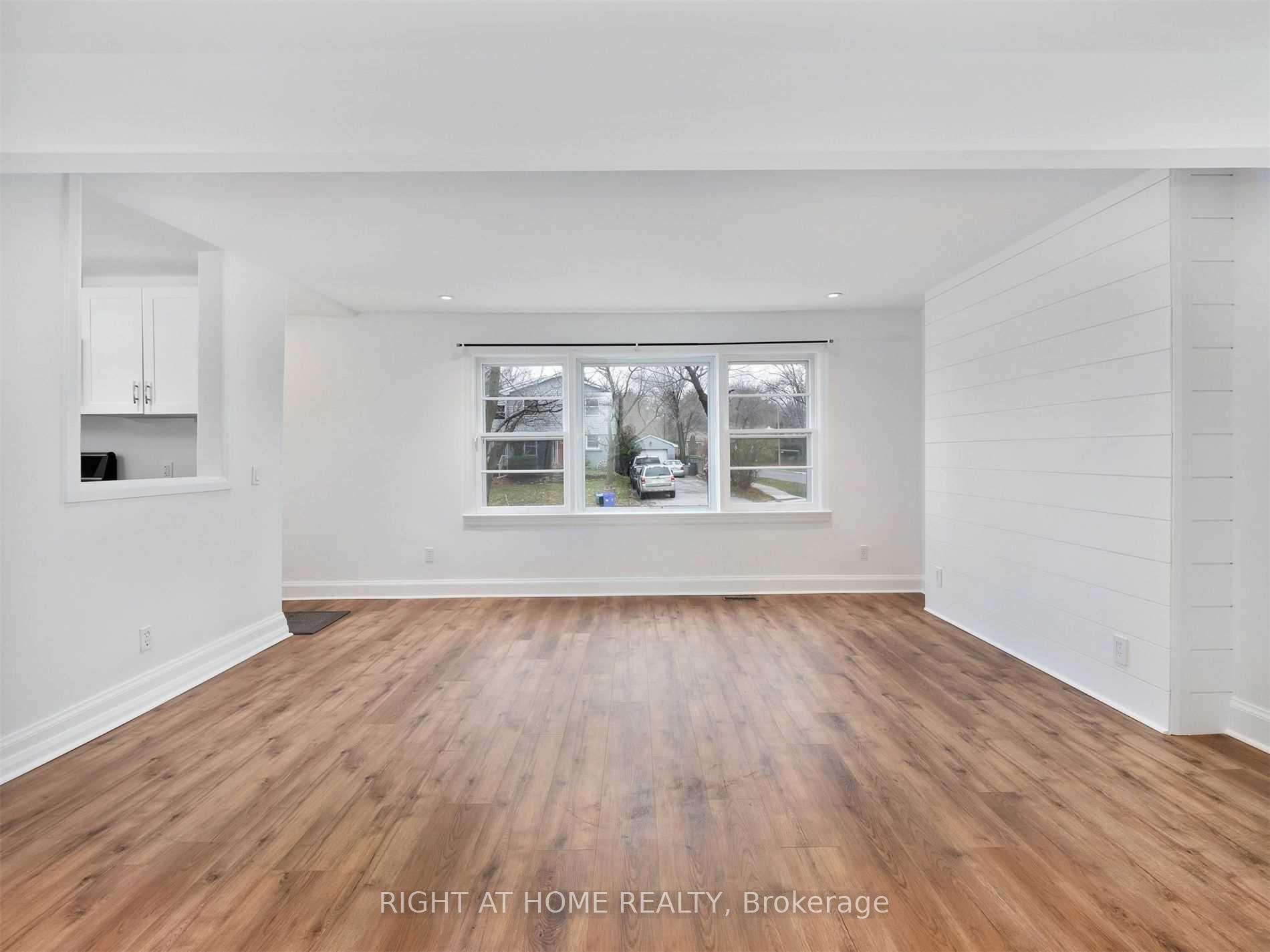 Photo 8 of 1089 Truman Avenue, Oakville, College Park — HOMEH
