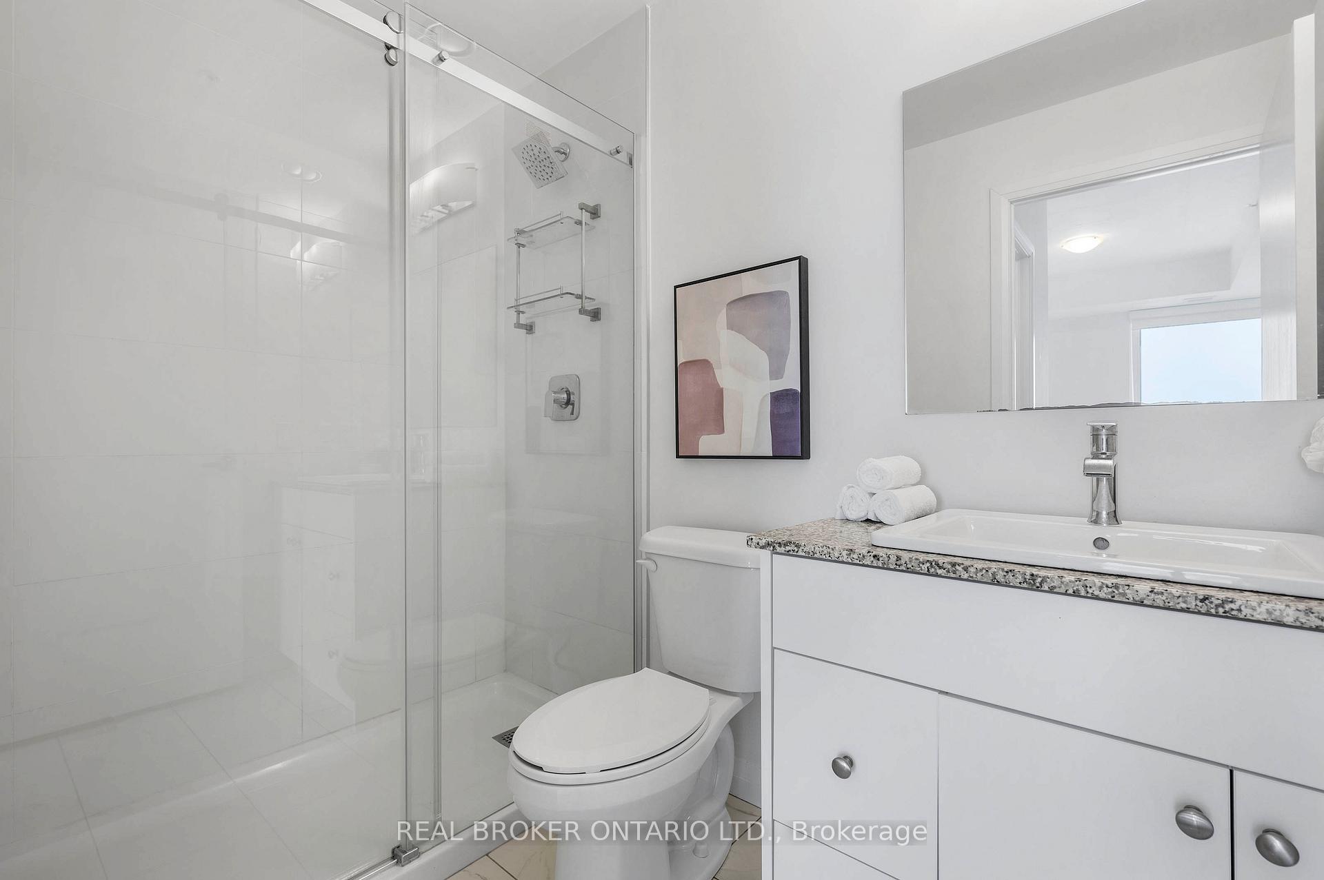 Photo 12 of Unit 1005, 60 Charles Street W, Kitchener, City Commercial Core — HOMEH