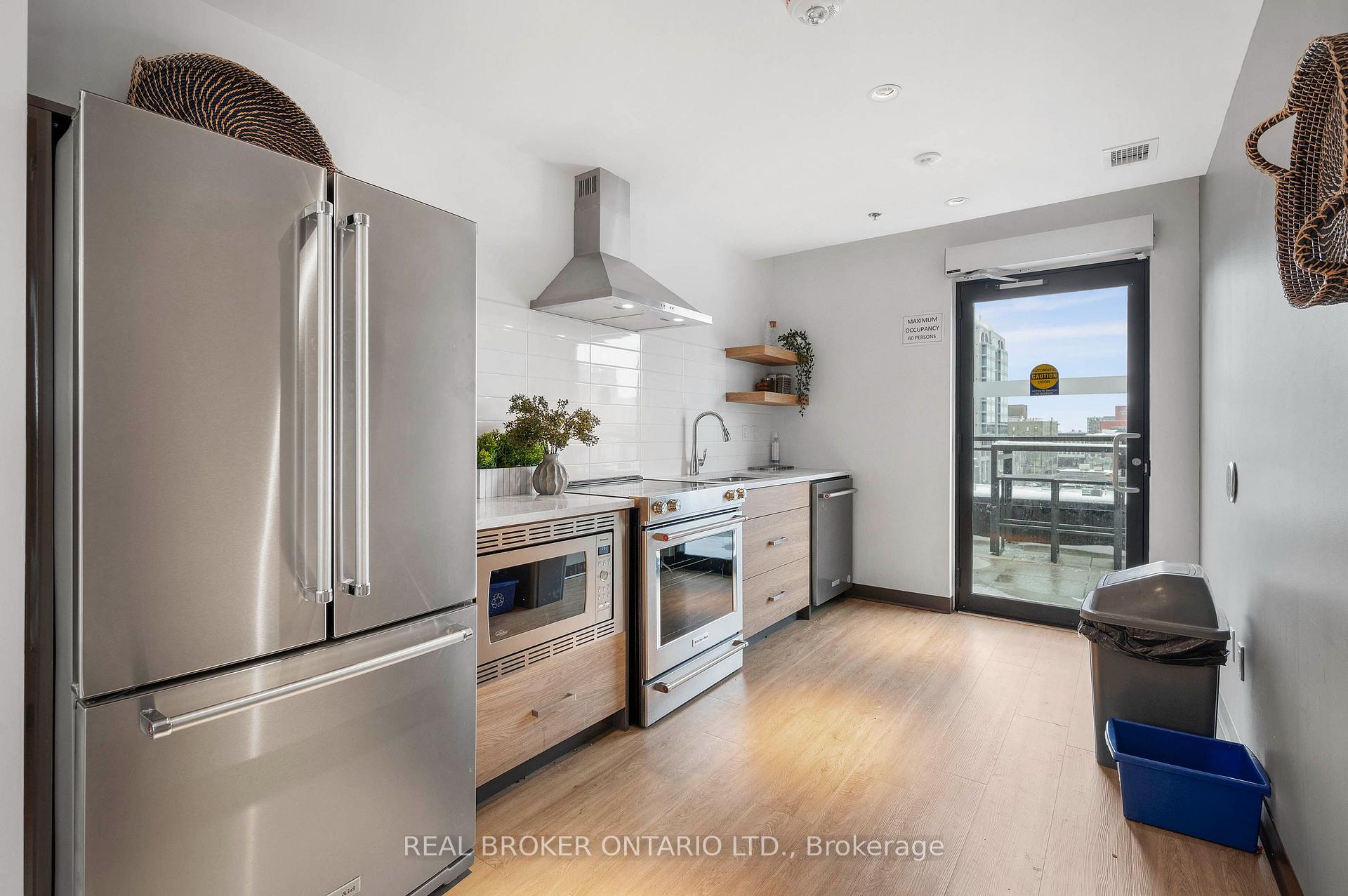 Photo 23 of Unit 1005, 60 Charles Street W, Kitchener, City Commercial Core — HOMEH
