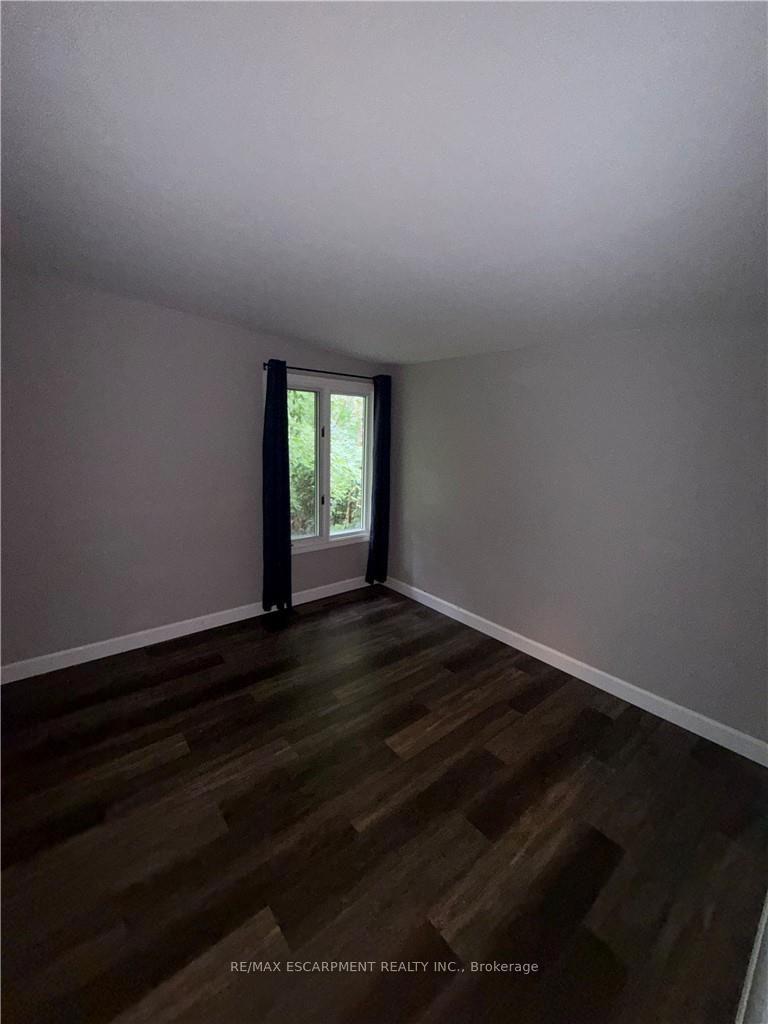 Photo 18 of Unit Upper Level, 63 Sanatorium Road, Hamilton, Westcliffe — HOMEH