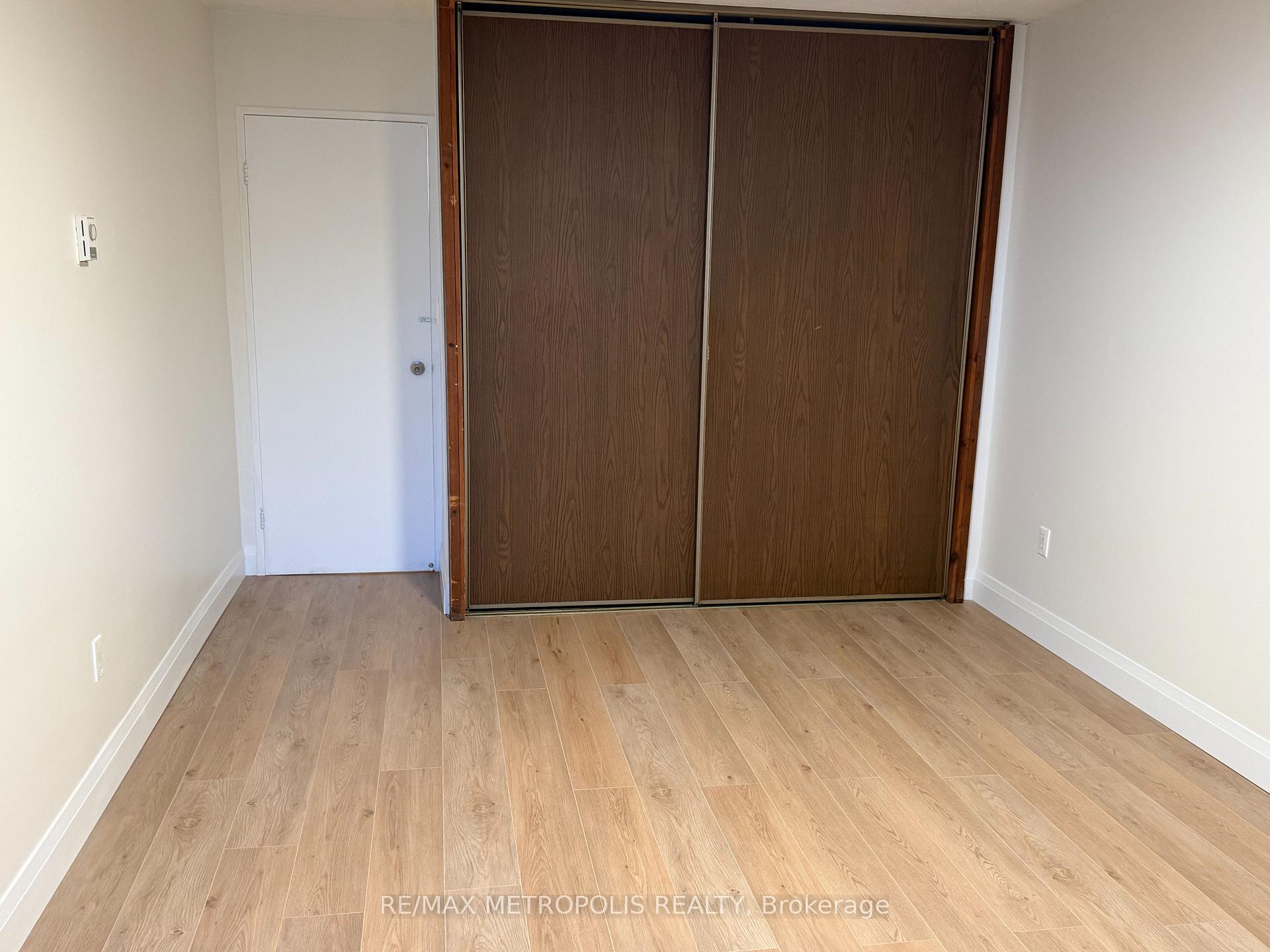 Photo 9 of Unit 2803, 3 Massey Square, Toronto, Crescent Town — HOMEH