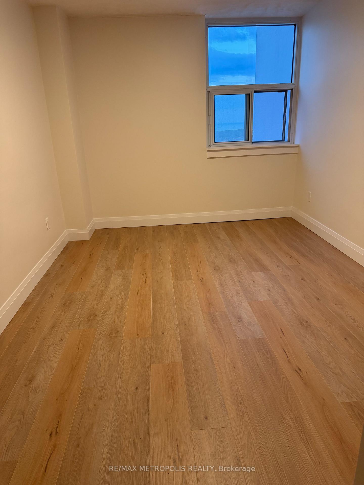 Photo 10 of Unit 2803, 3 Massey Square, Toronto, Crescent Town — HOMEH