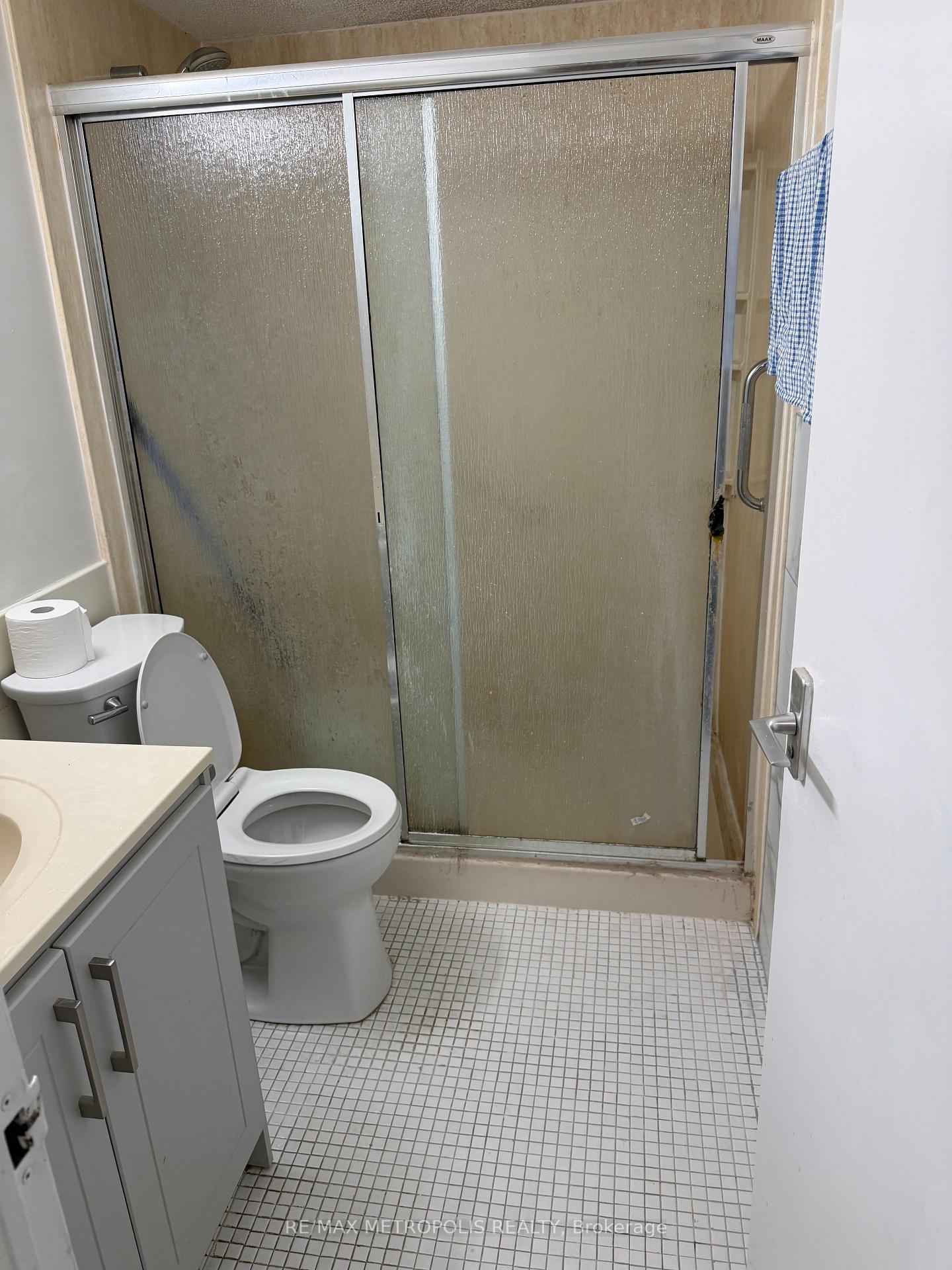 Photo 15 of Unit 2803, 3 Massey Square, Toronto, Crescent Town — HOMEH