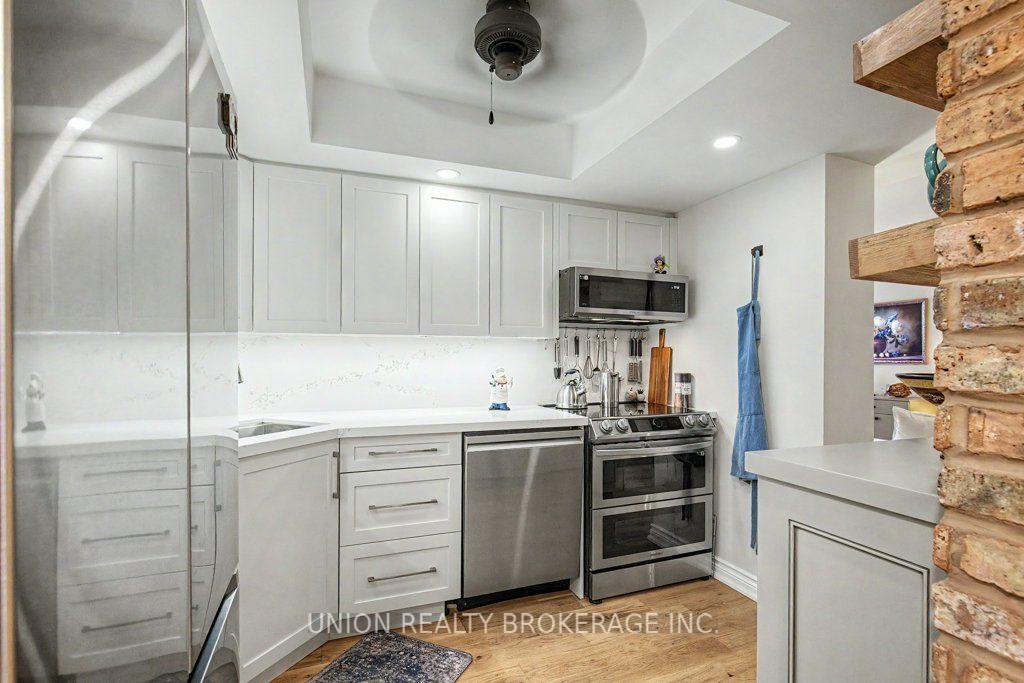 Photo 5 of Unit 905, 1093 Kingston Road, Scarborough, Birchcliffe-Cliffside — HOMEH