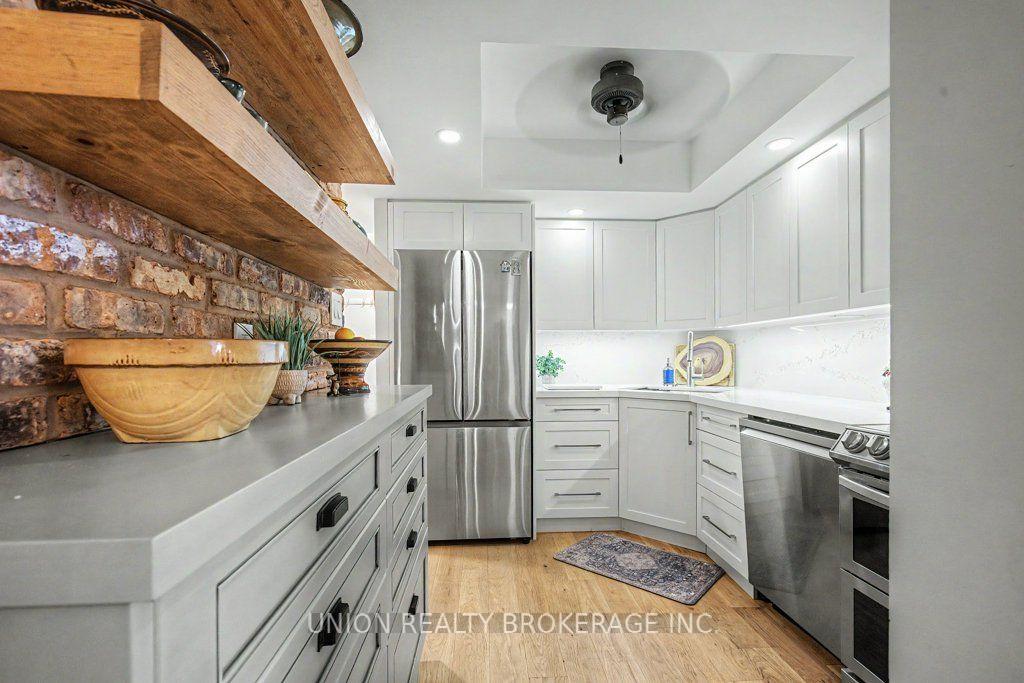 Photo 8 of Unit 905, 1093 Kingston Road, Scarborough, Birchcliffe-Cliffside — HOMEH