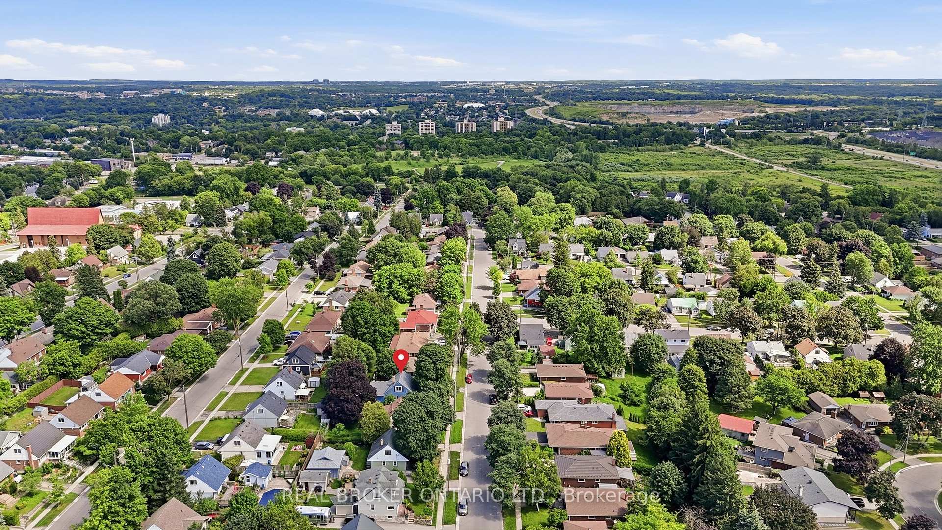 Photo 7 of 21 Ridgewood Avenue, Guelph, Junction/Onward Willow — HOMEH