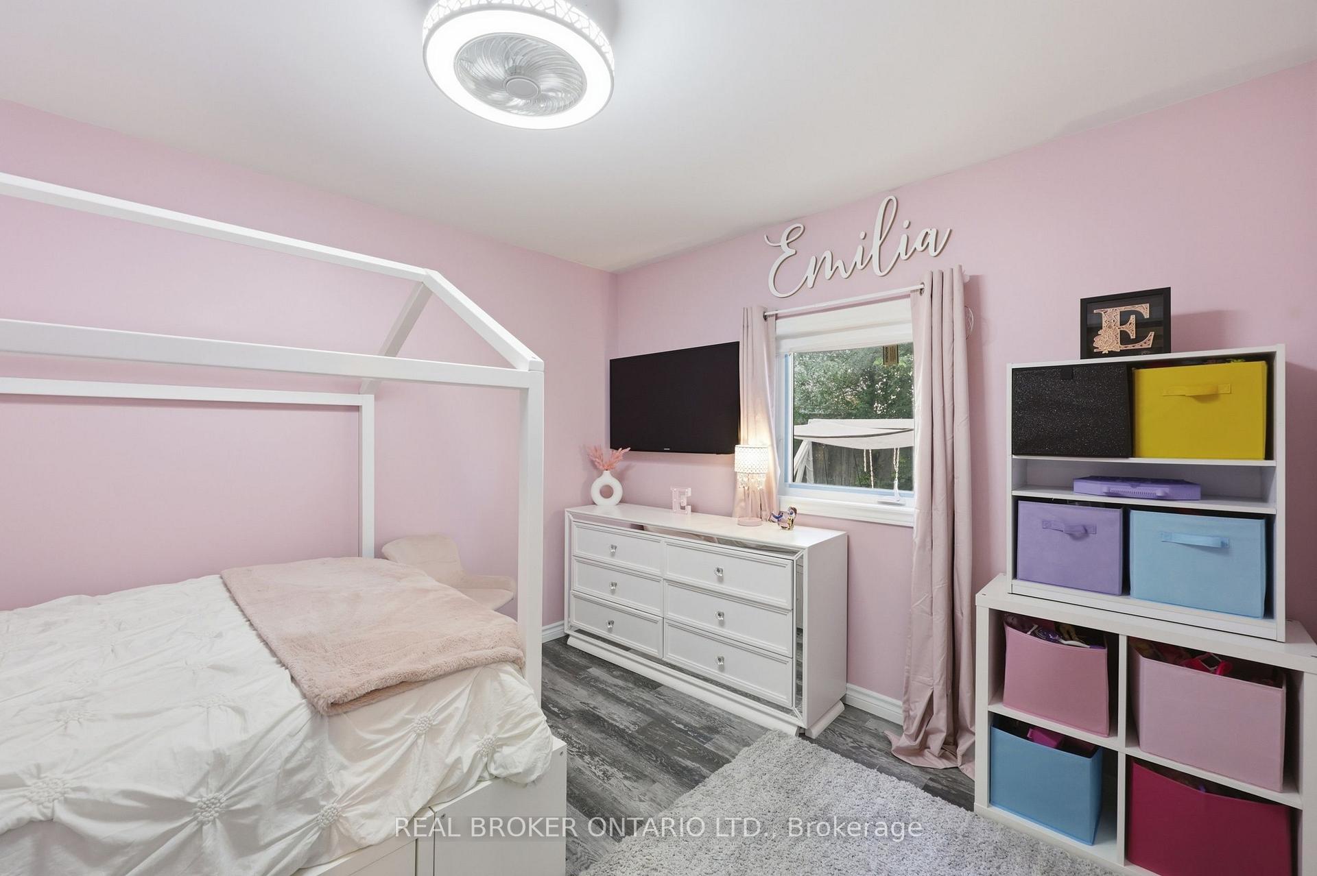 Photo 19 of 21 Ridgewood Avenue, Guelph, Junction/Onward Willow — HOMEH