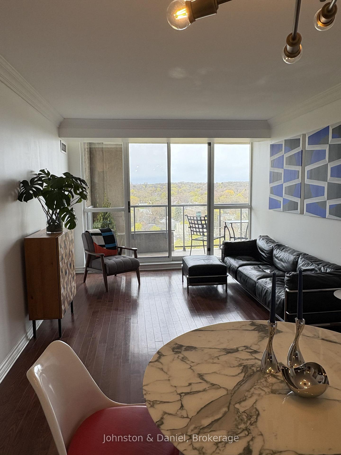 Photo 4 of Unit 1605, 388 Bloor Street E, Toronto, Rosedale-Moore Park — HOMEH
