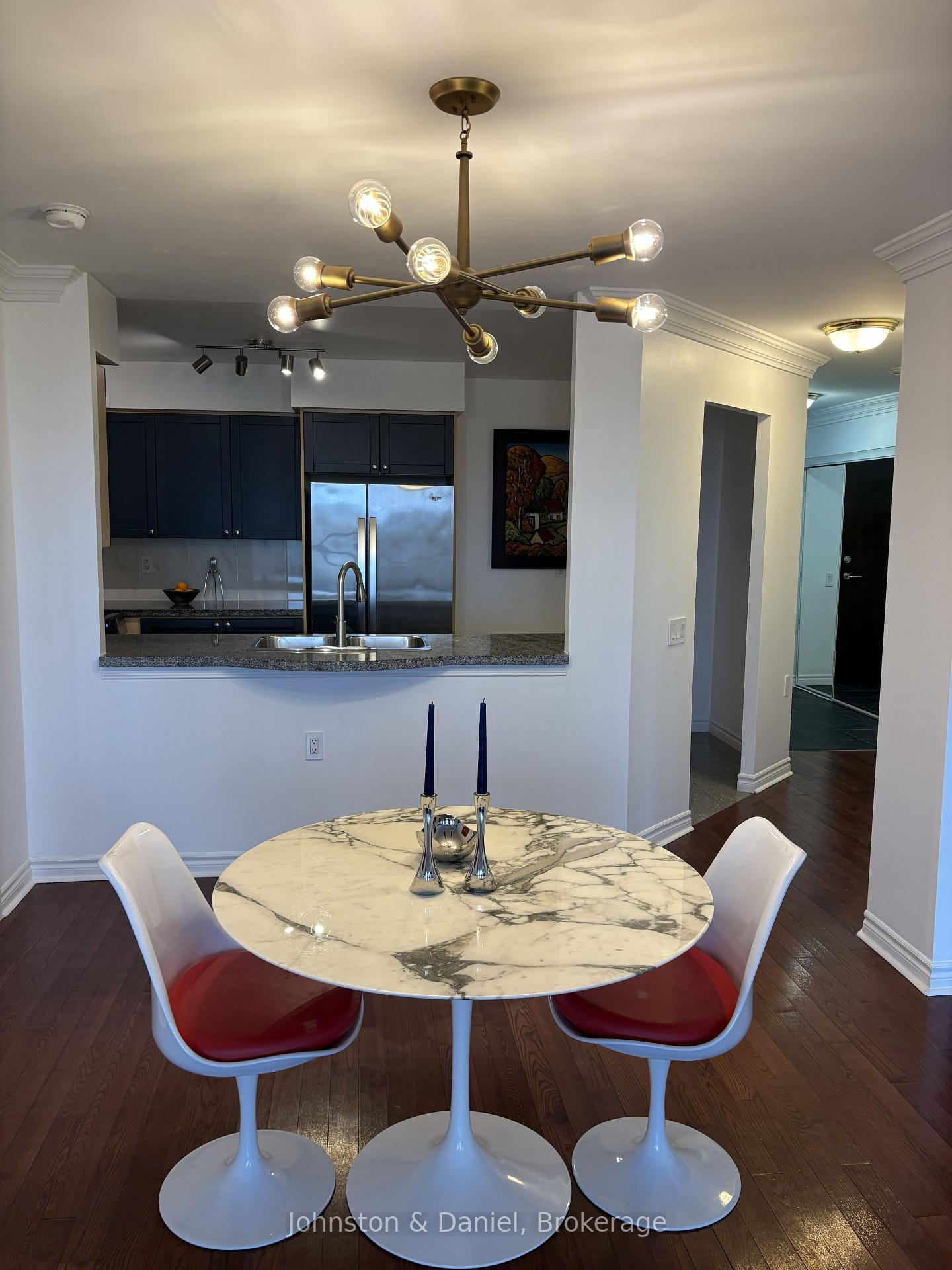 Photo 6 of Unit 1605, 388 Bloor Street E, Toronto, Rosedale-Moore Park — HOMEH