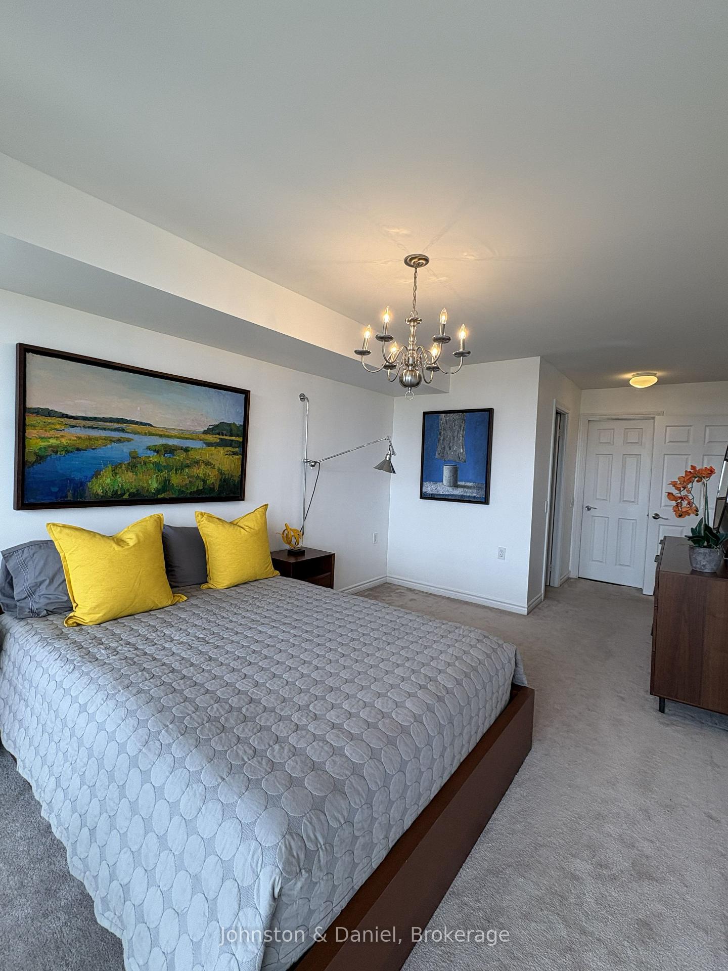 Photo 15 of Unit 1605, 388 Bloor Street E, Toronto, Rosedale-Moore Park — HOMEH
