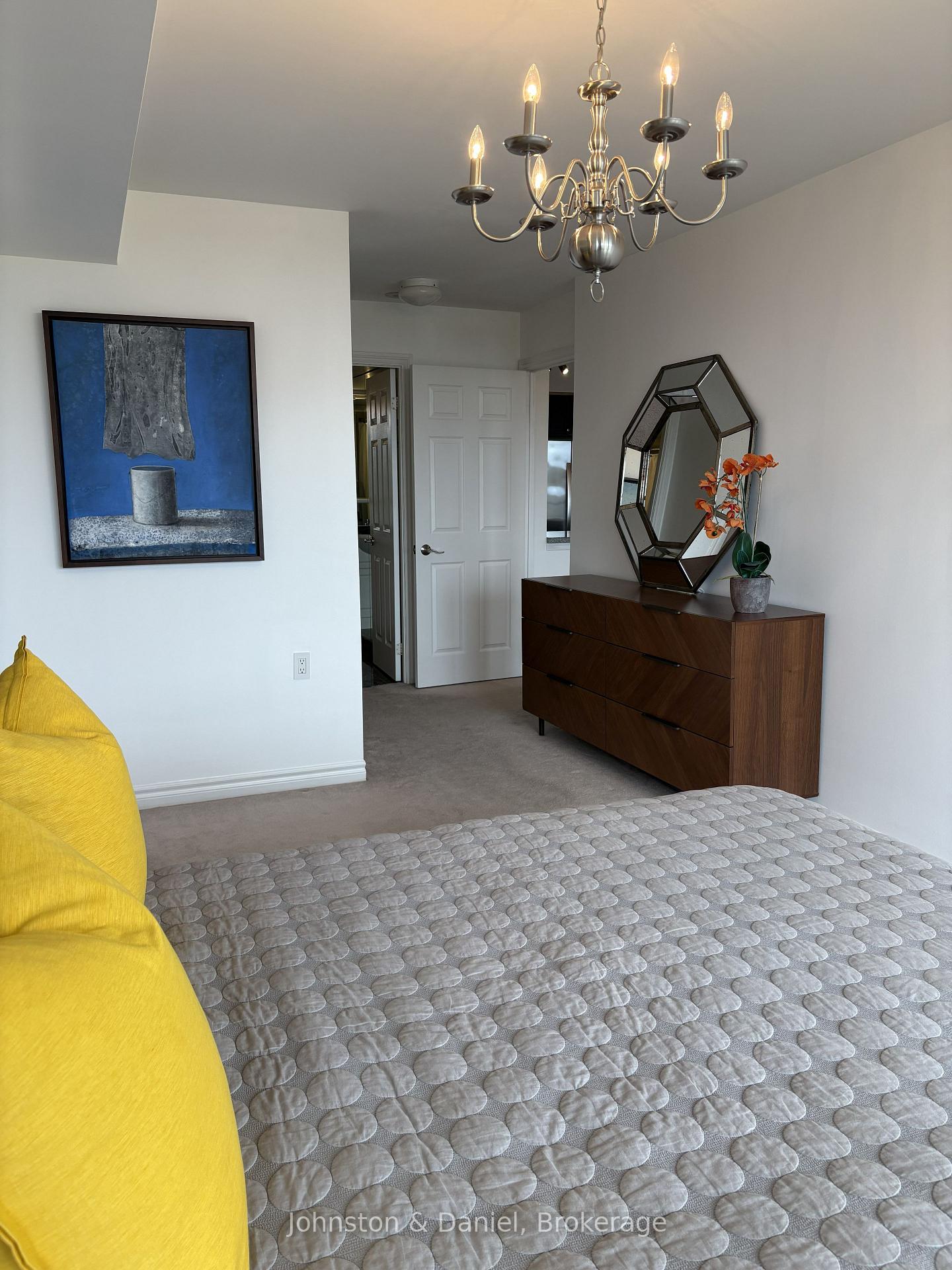 Photo 18 of Unit 1605, 388 Bloor Street E, Toronto, Rosedale-Moore Park — HOMEH