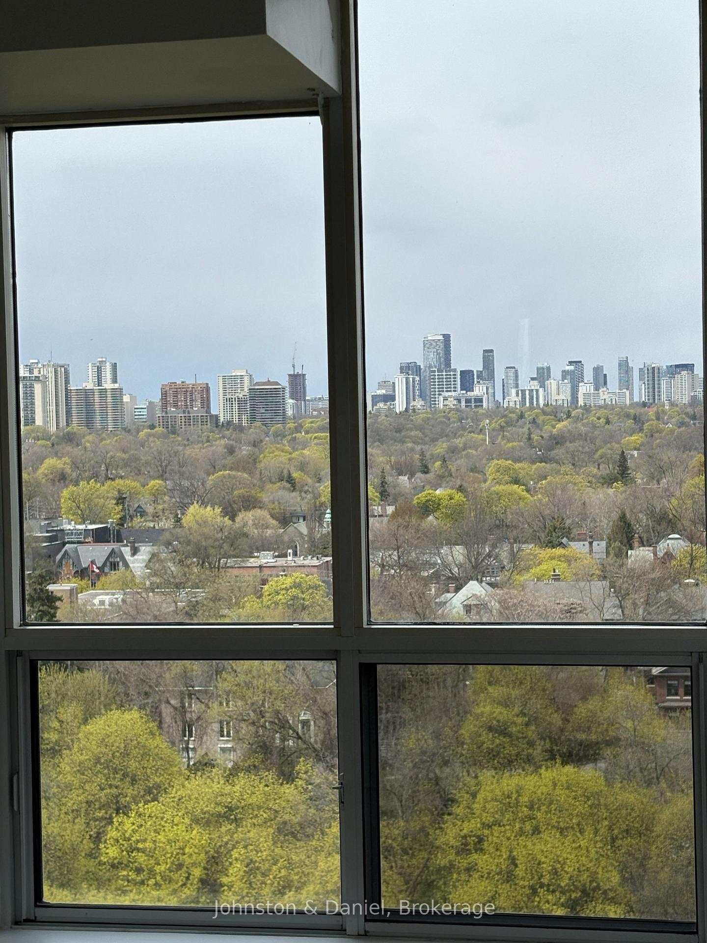 Photo 24 of Unit 1605, 388 Bloor Street E, Toronto, Rosedale-Moore Park — HOMEH