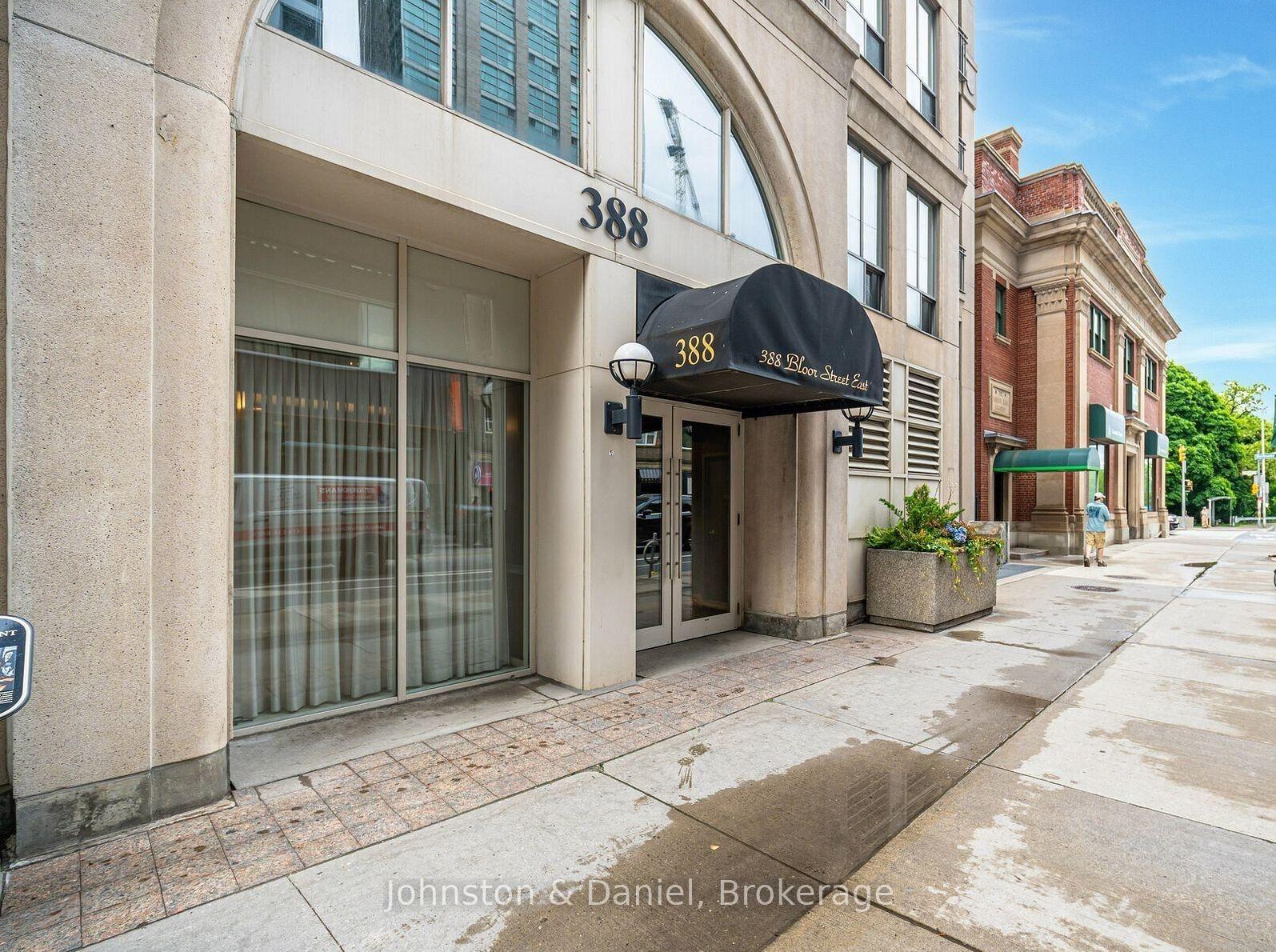 Photo 35 of Unit 1605, 388 Bloor Street E, Toronto, Rosedale-Moore Park — HOMEH