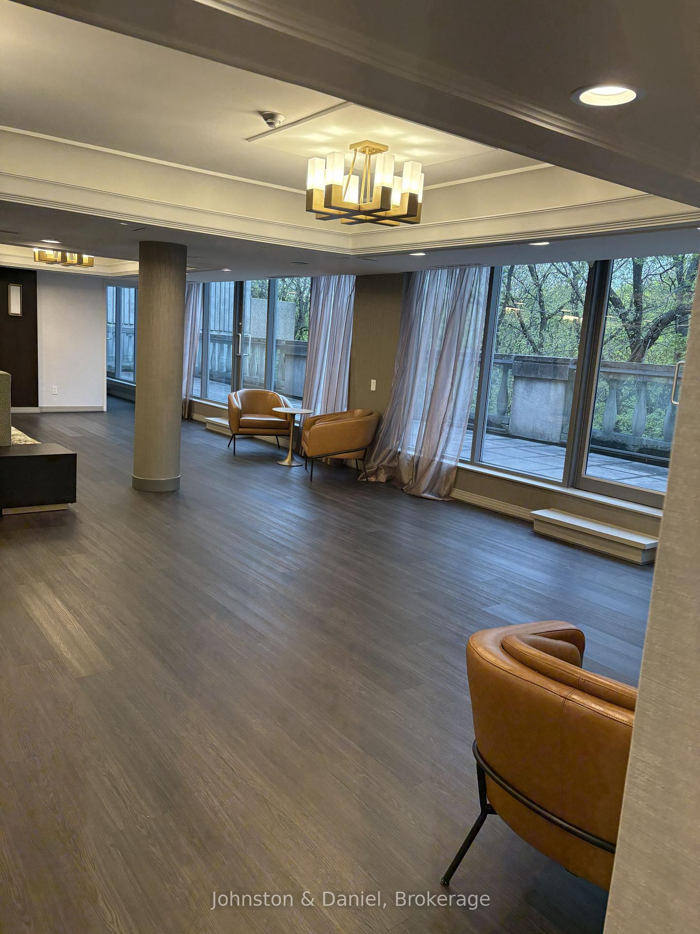 Photo 41 of Unit 1605, 388 Bloor Street E, Toronto, Rosedale-Moore Park — HOMEH