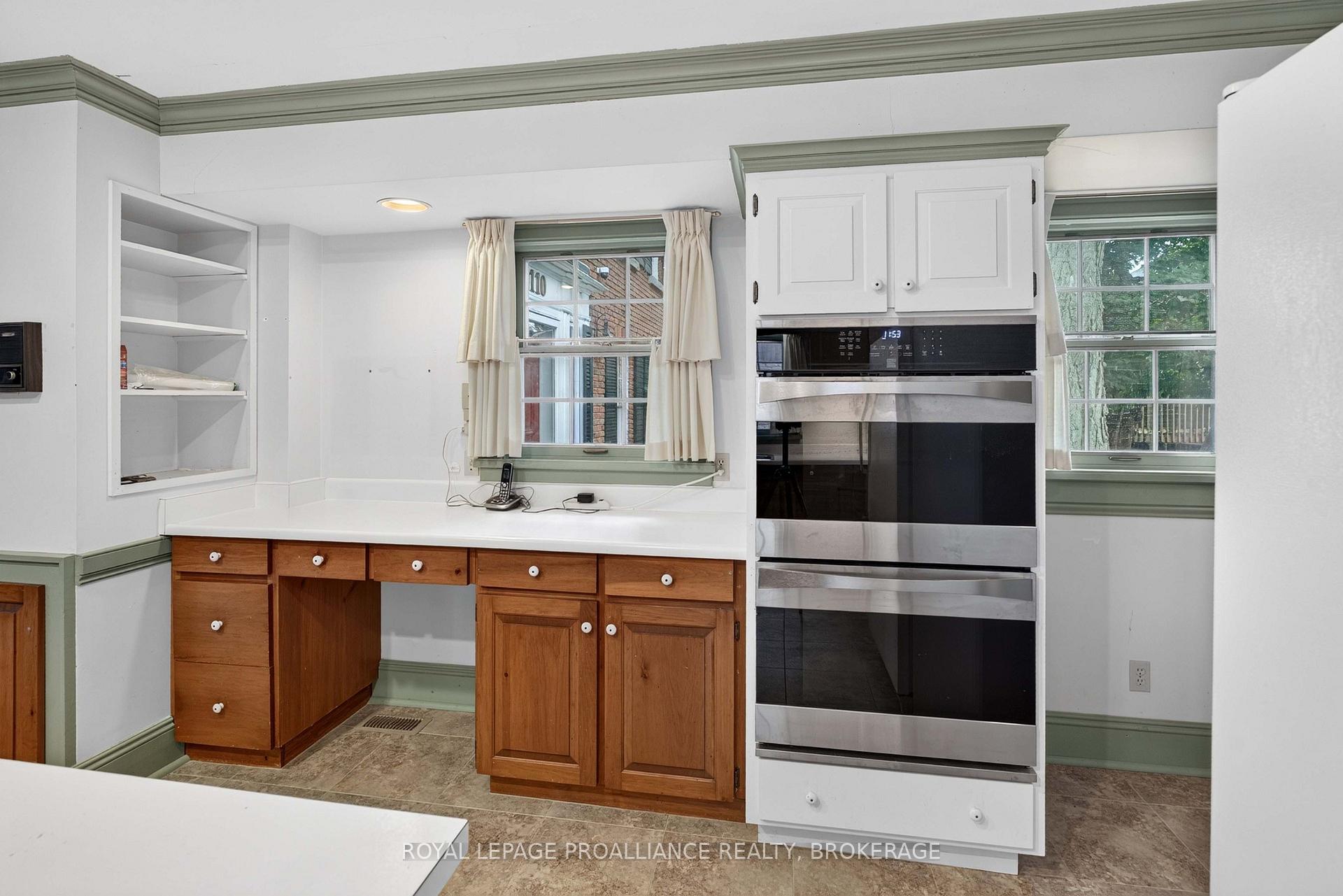 Photo 17 of 110 Lakeshore Boulevard, Kingston, City SouthWest — HOMEH