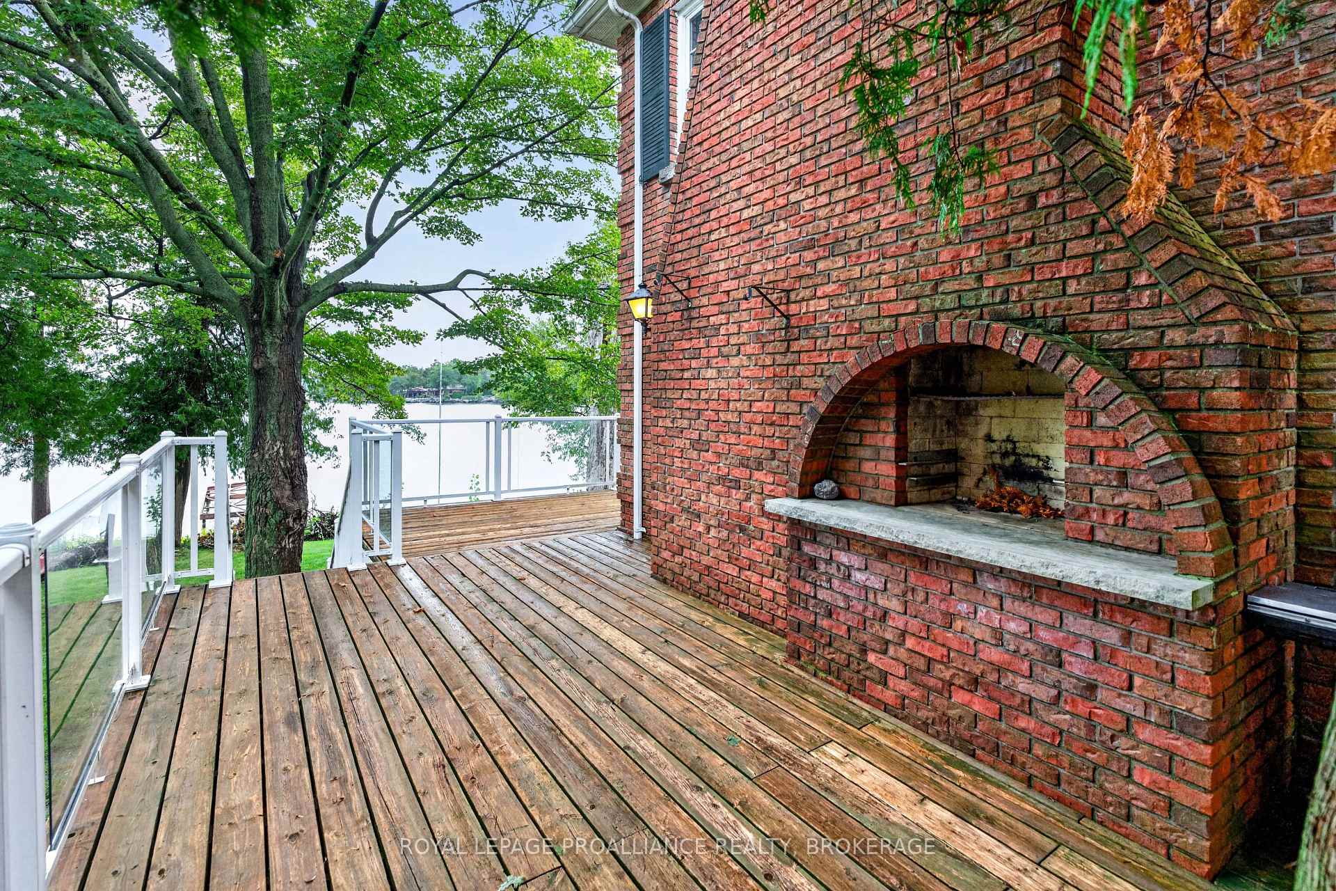 Photo 41 of 110 Lakeshore Boulevard, Kingston, City SouthWest — HOMEH