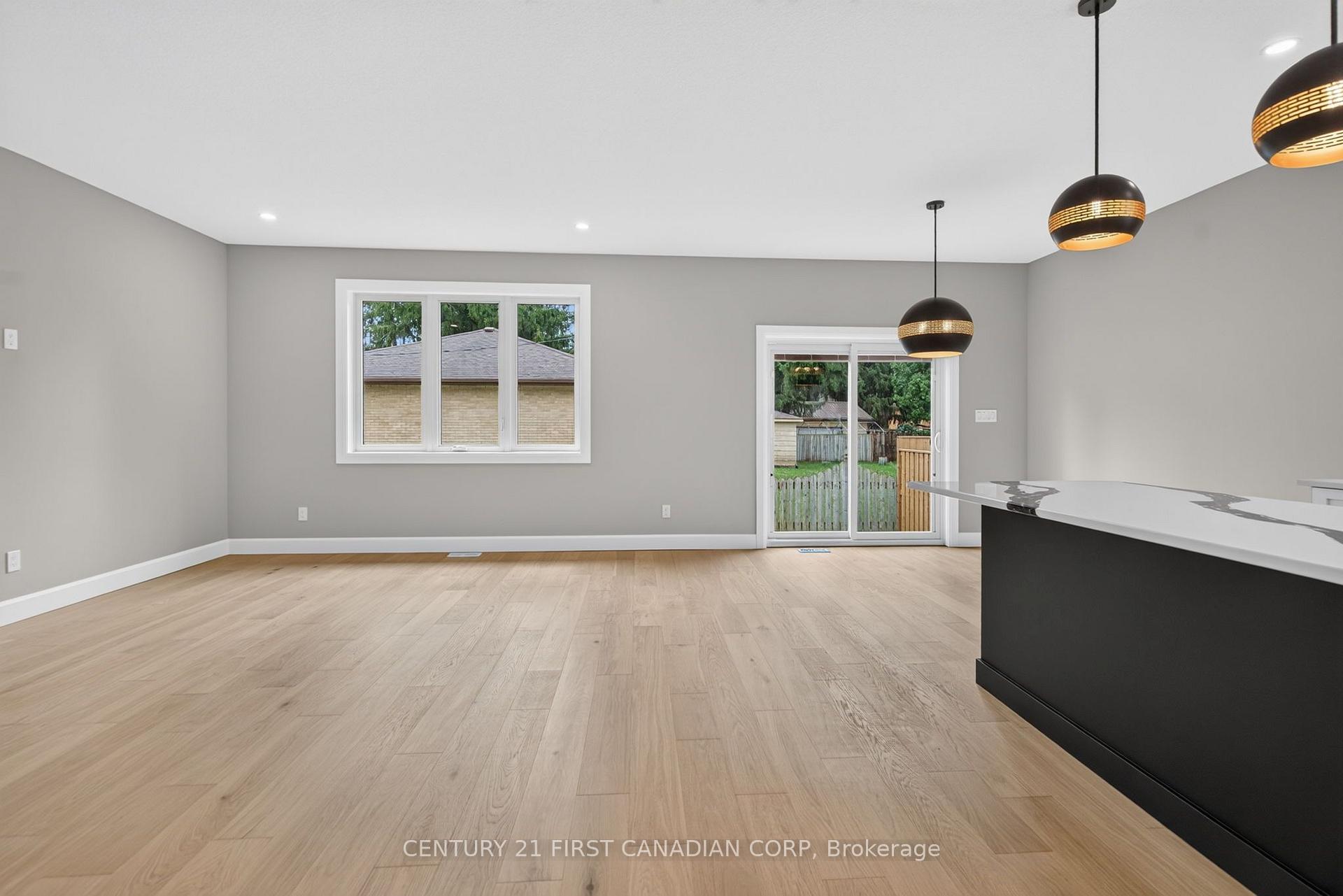 Photo 16 of Unit 4, 430 Head Street N, Strathroy-Caradoc, NE — HOMEH