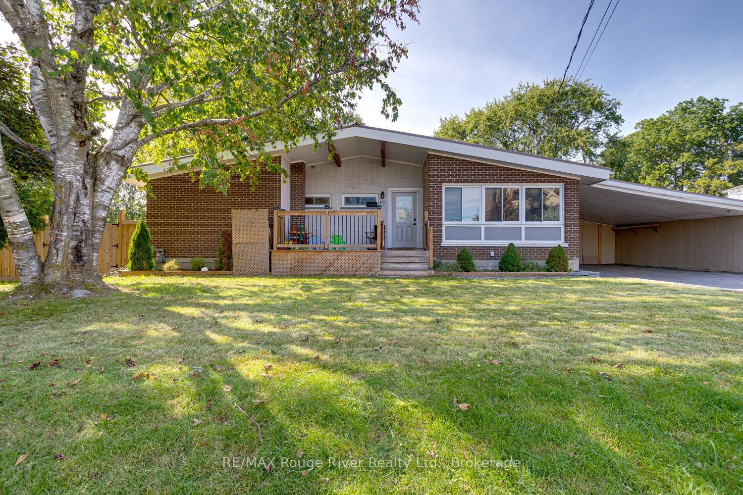 Photo 1 of 26 Wellington Street, Port Hope — HOMEH