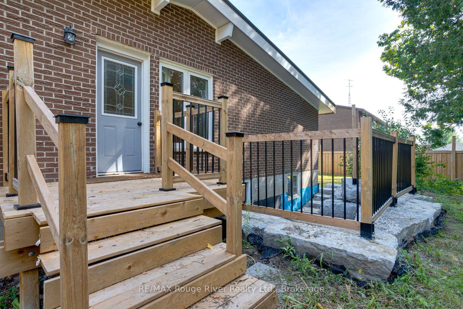 Photo 32 of 26 Wellington Street, Port Hope — HOMEH