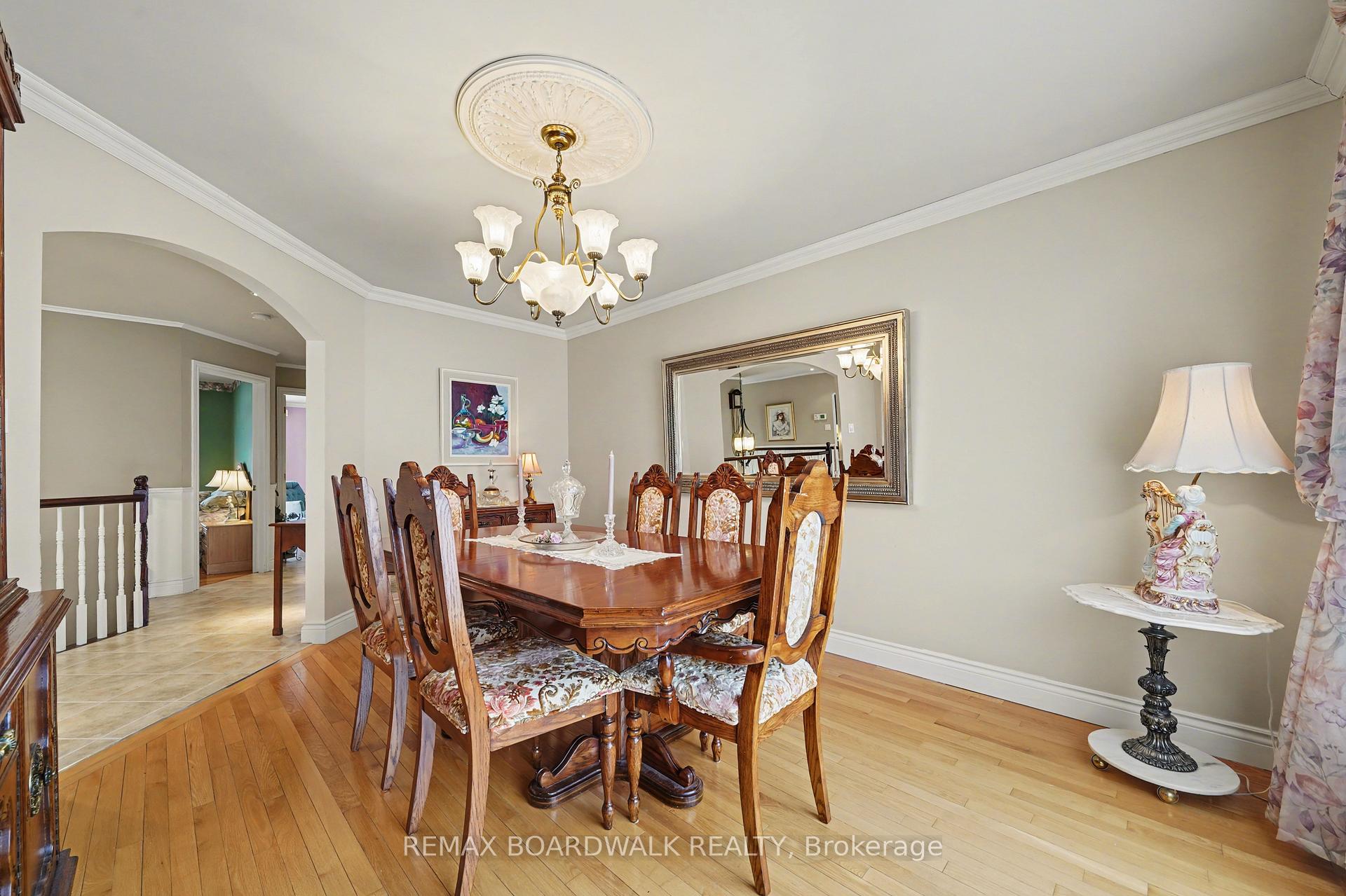 Photo 11 of 819 Laval Street, Casselman, Casselman — HOMEH