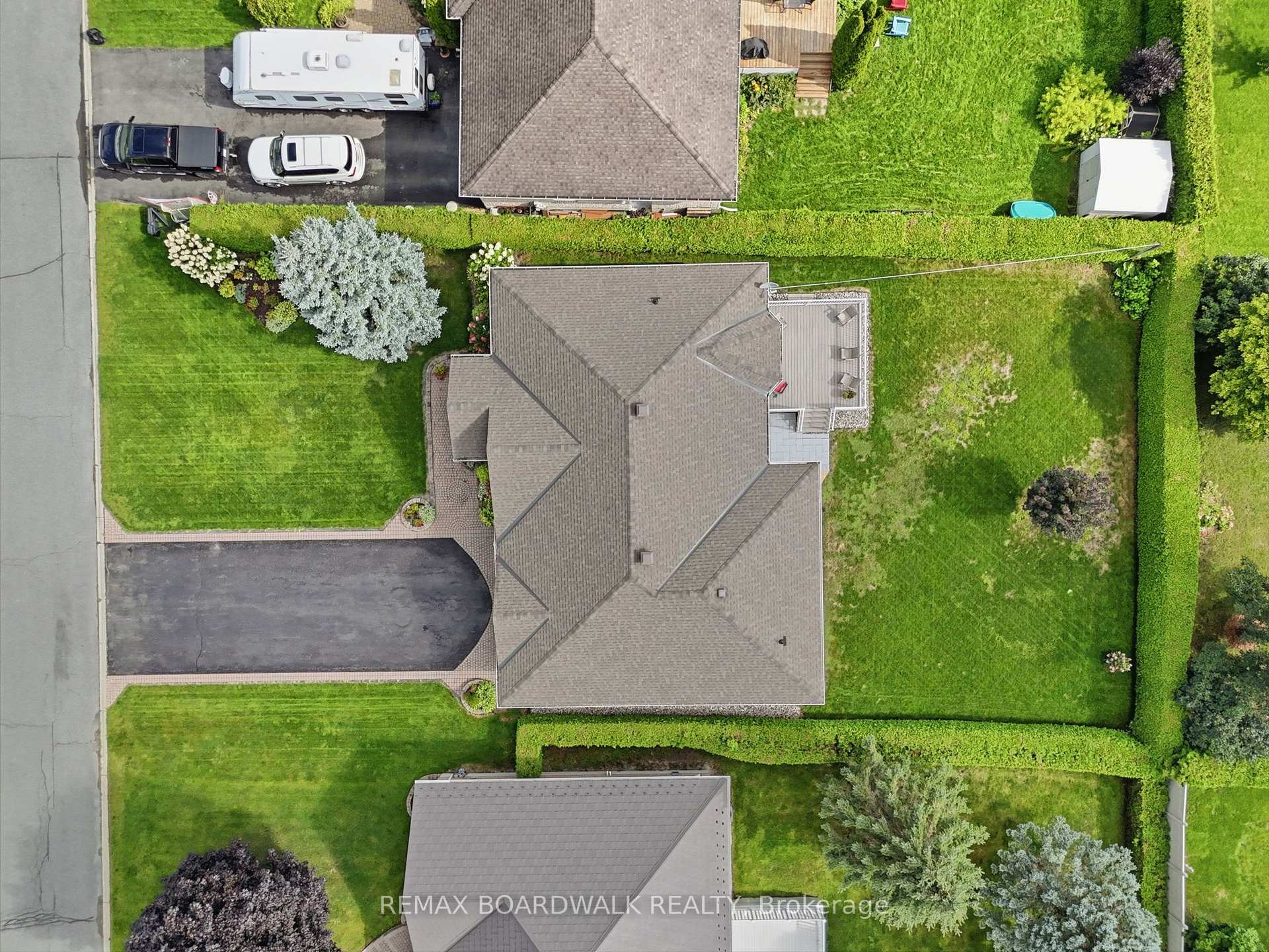 Photo 42 of 819 Laval Street, Casselman, Casselman — HOMEH