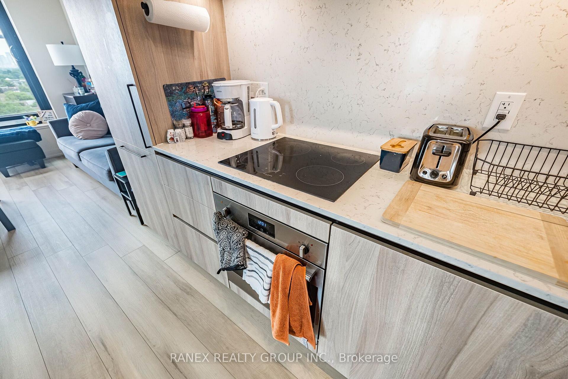 Photo 38 of Unit 919, 181 Sterling Road E, Toronto, Dufferin Grove — HOMEH