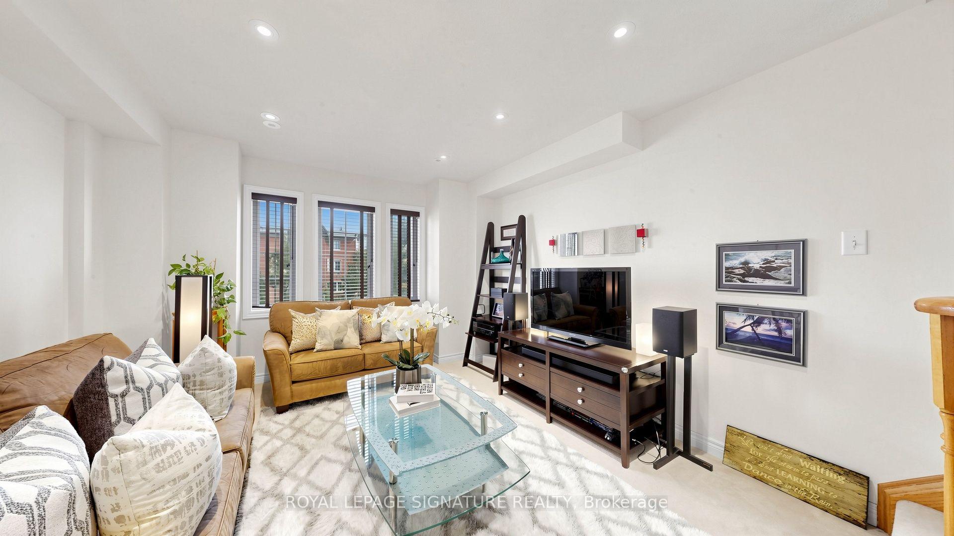 Photo 4 of 2433 Bur Oak Avenue, Markham, Cornell — HOMEH