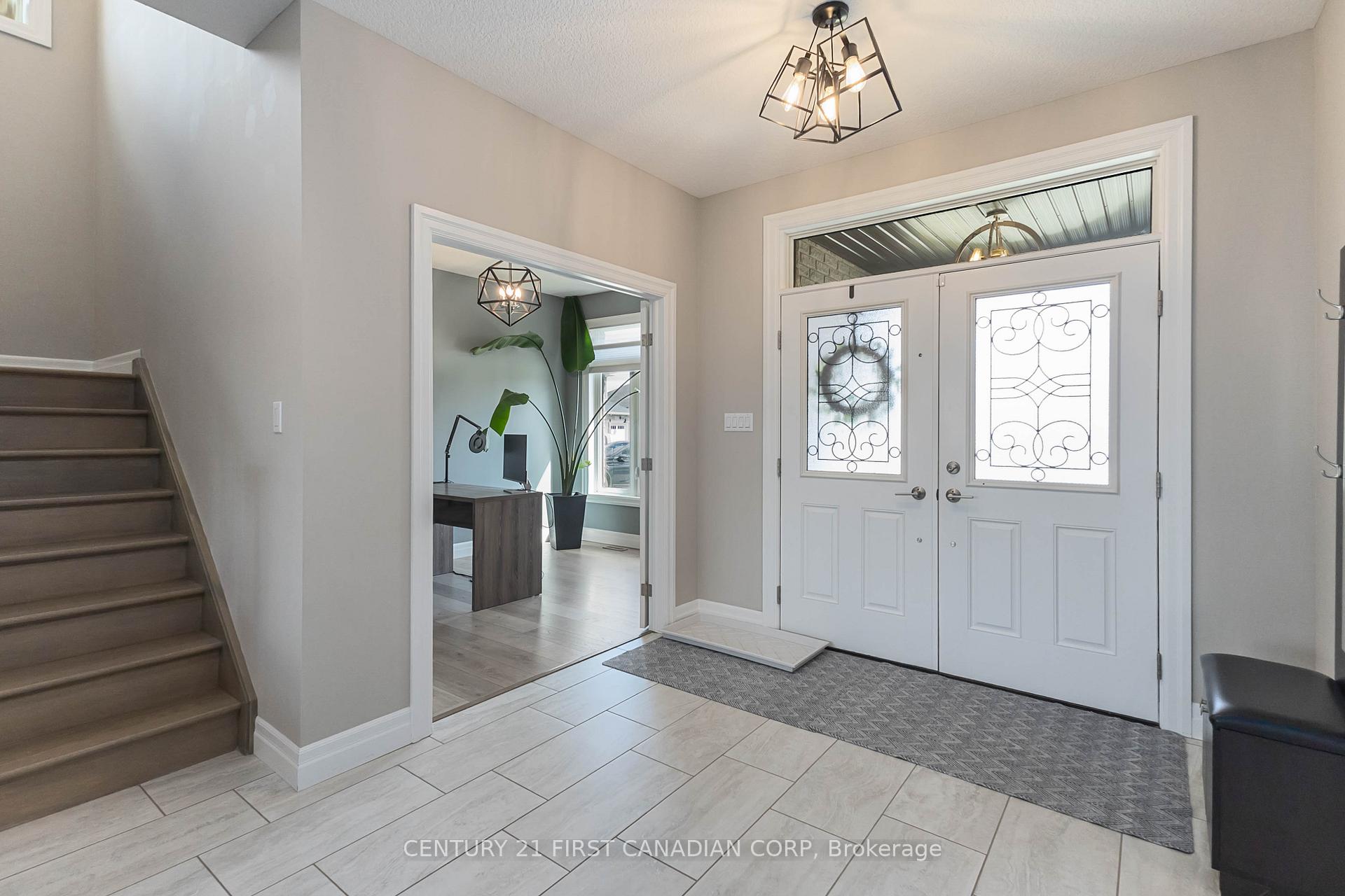 Photo 6 of 52 Royal Dornoch Drive, St. Thomas — HOMEH
