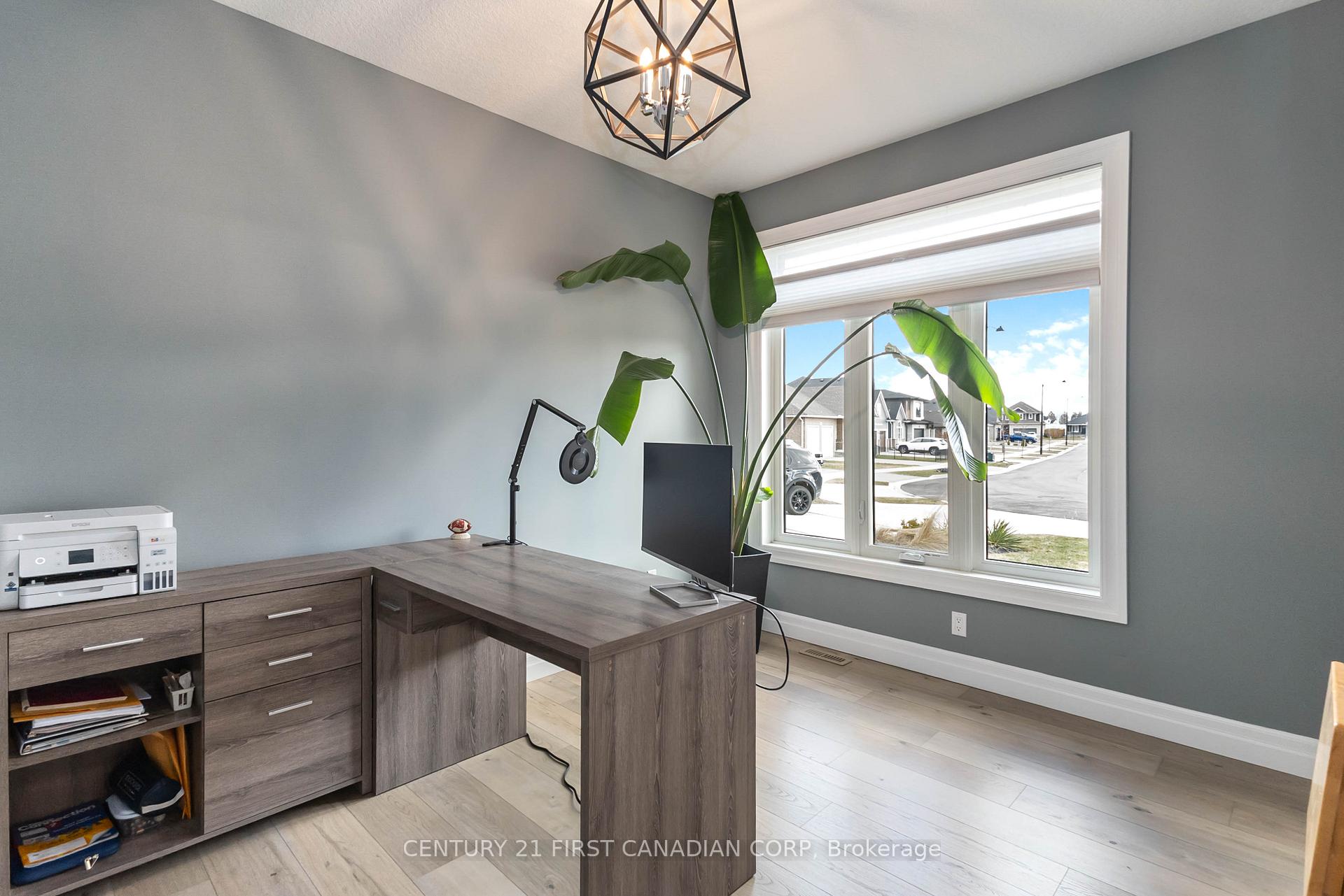 Photo 9 of 52 Royal Dornoch Drive, St. Thomas — HOMEH