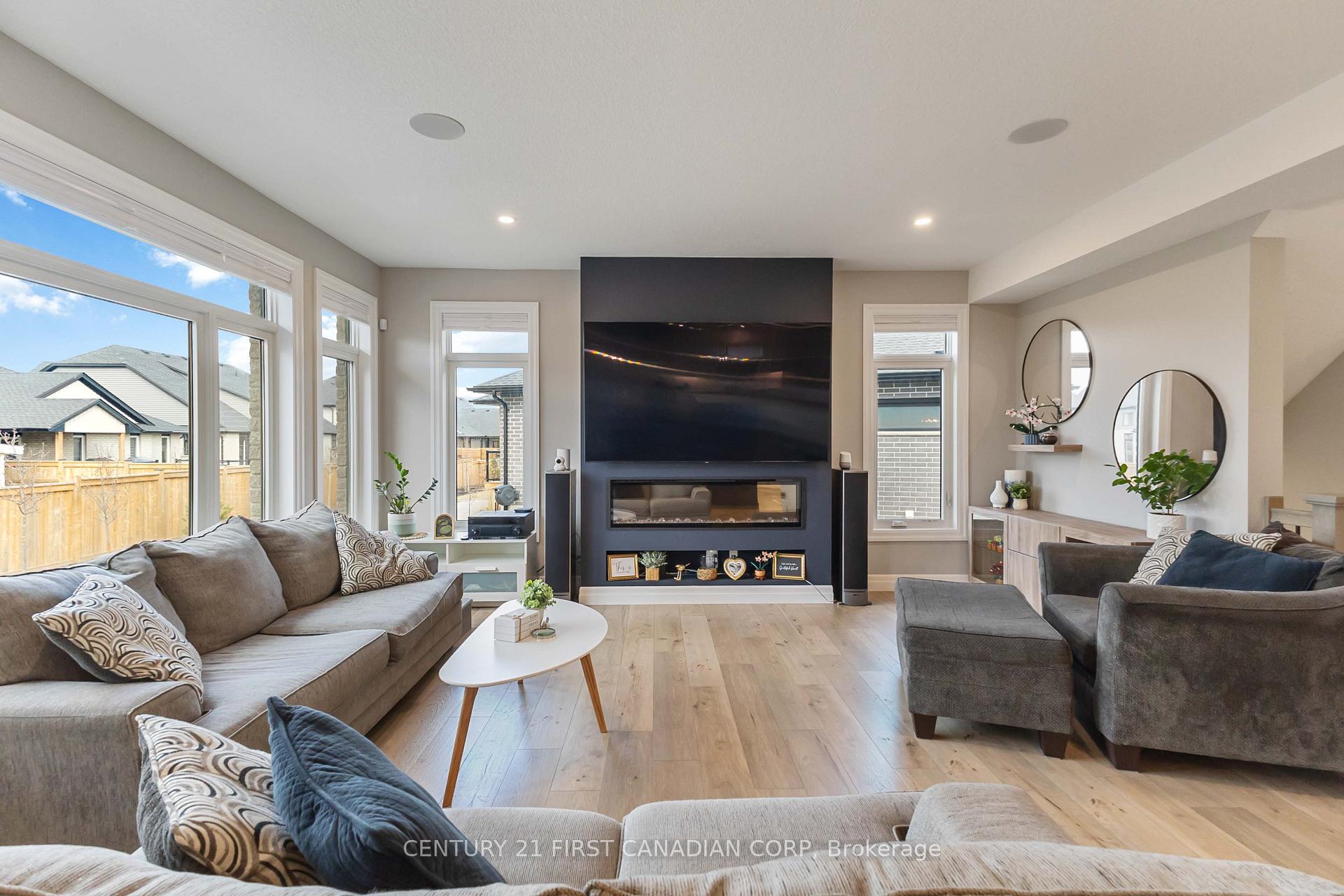 Photo 13 of 52 Royal Dornoch Drive, St. Thomas — HOMEH