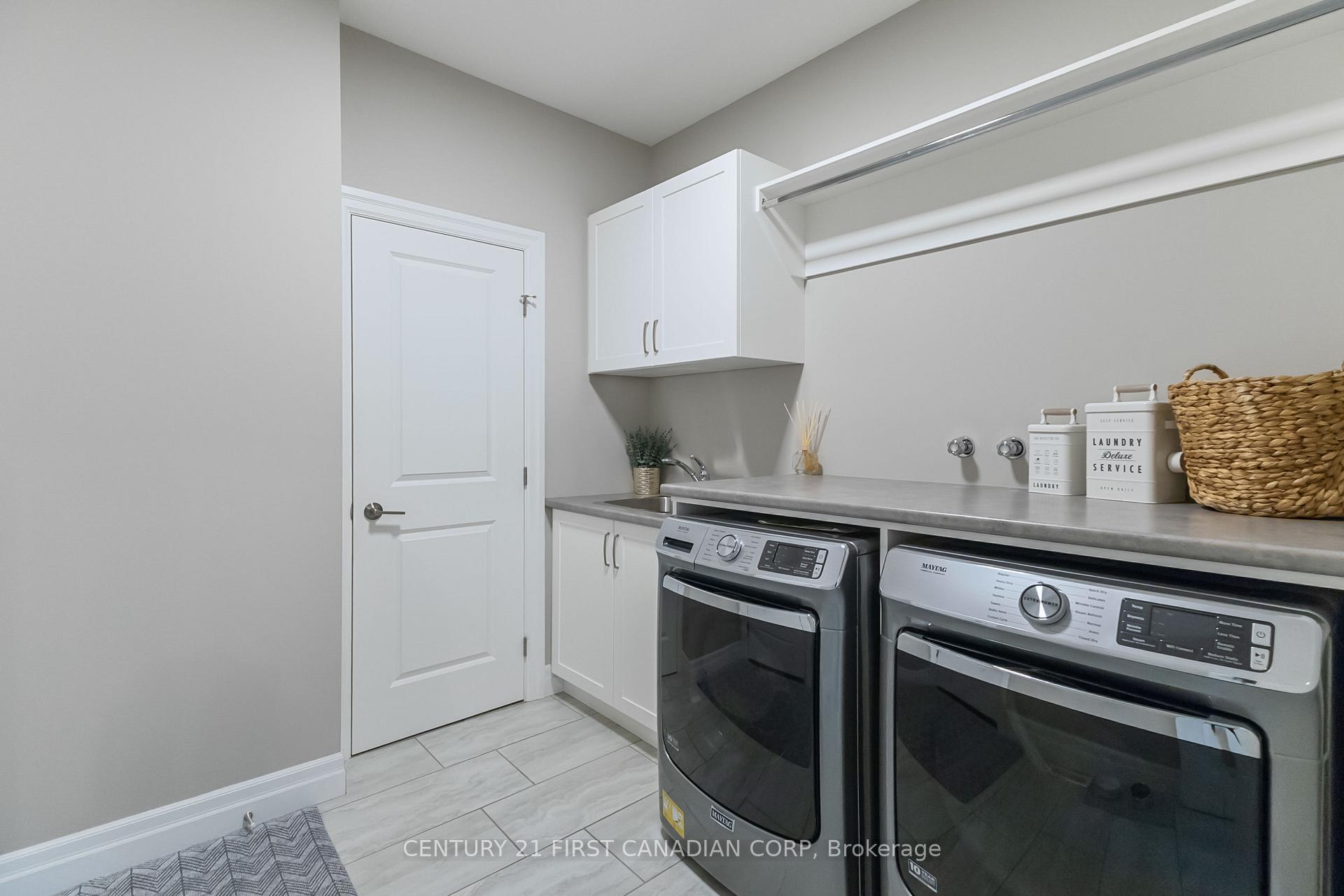 Photo 23 of 52 Royal Dornoch Drive, St. Thomas — HOMEH