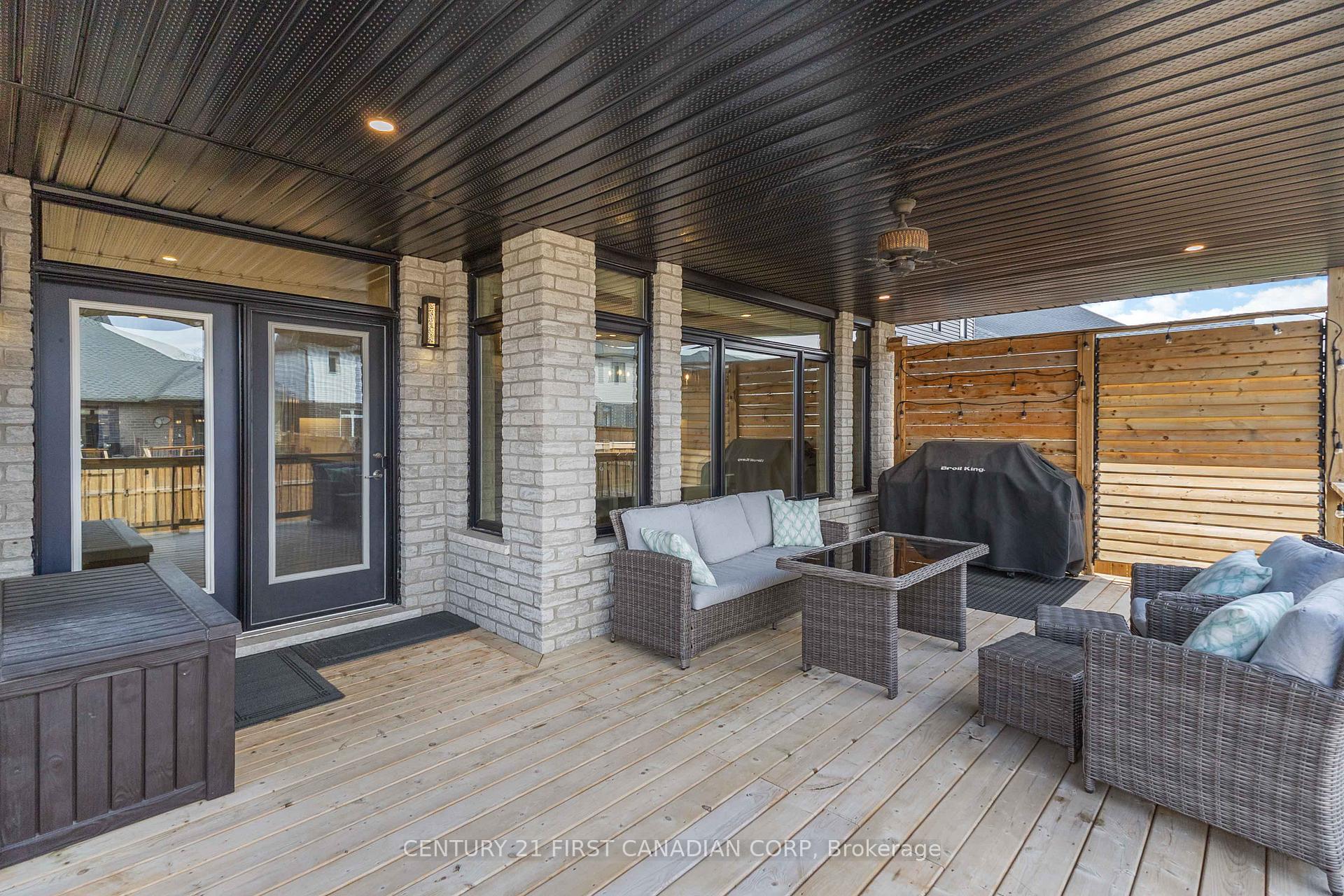 Photo 42 of 52 Royal Dornoch Drive, St. Thomas — HOMEH