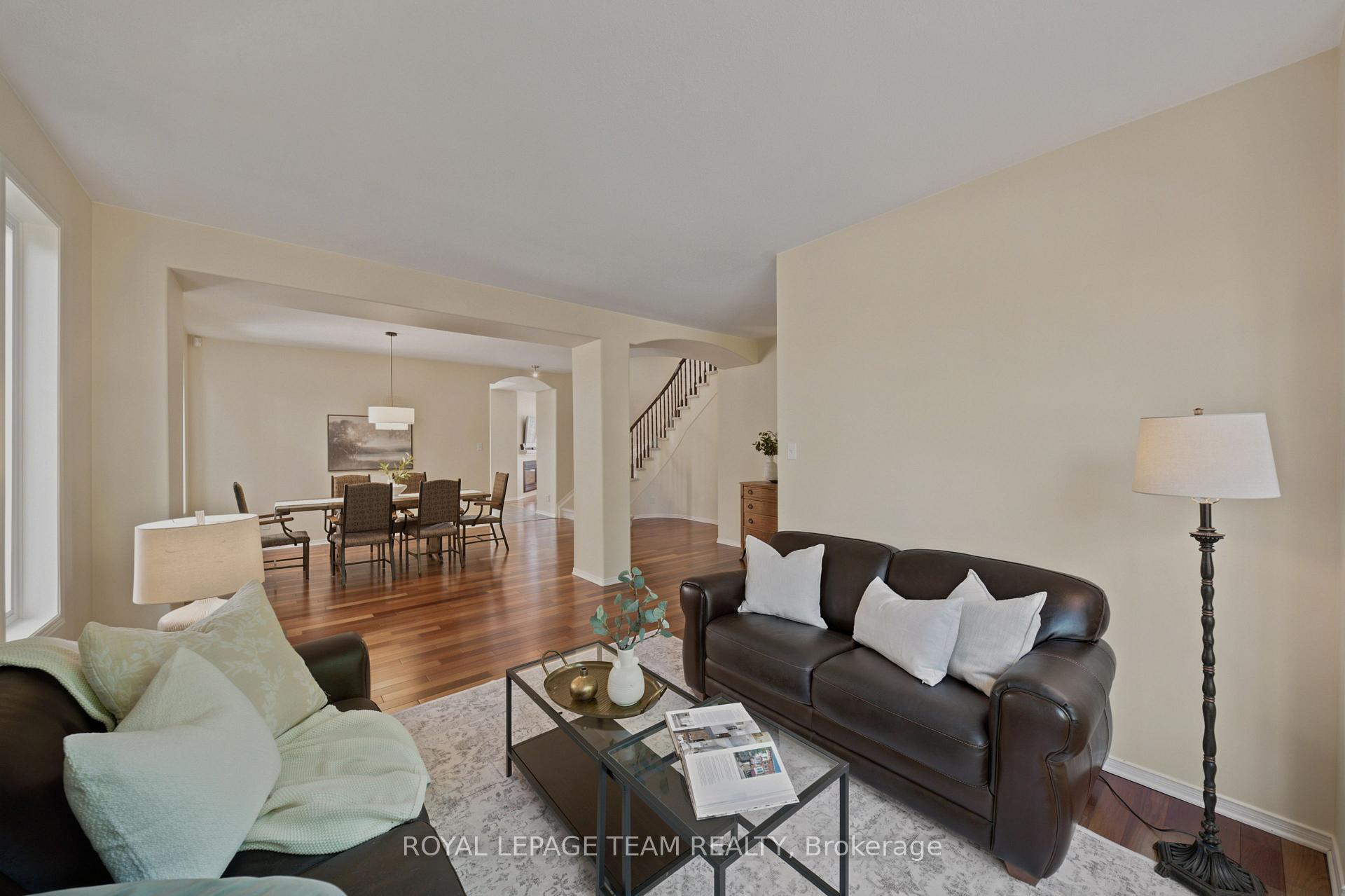 Photo 52 of 32 Glenrill Place, Ottawa, Kanata - Emerald Meadows/Trailwest — HOMEH