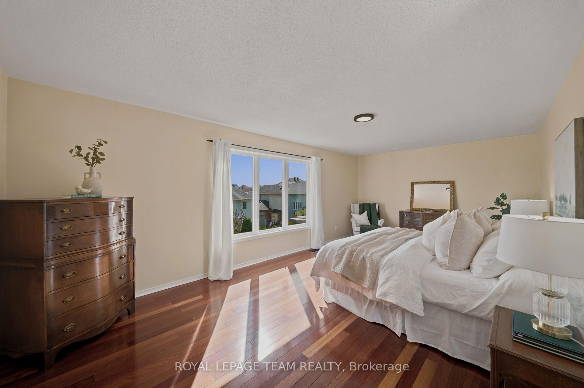 Photo 79 of 32 Glenrill Place, Ottawa, Kanata - Emerald Meadows/Trailwest — HOMEH